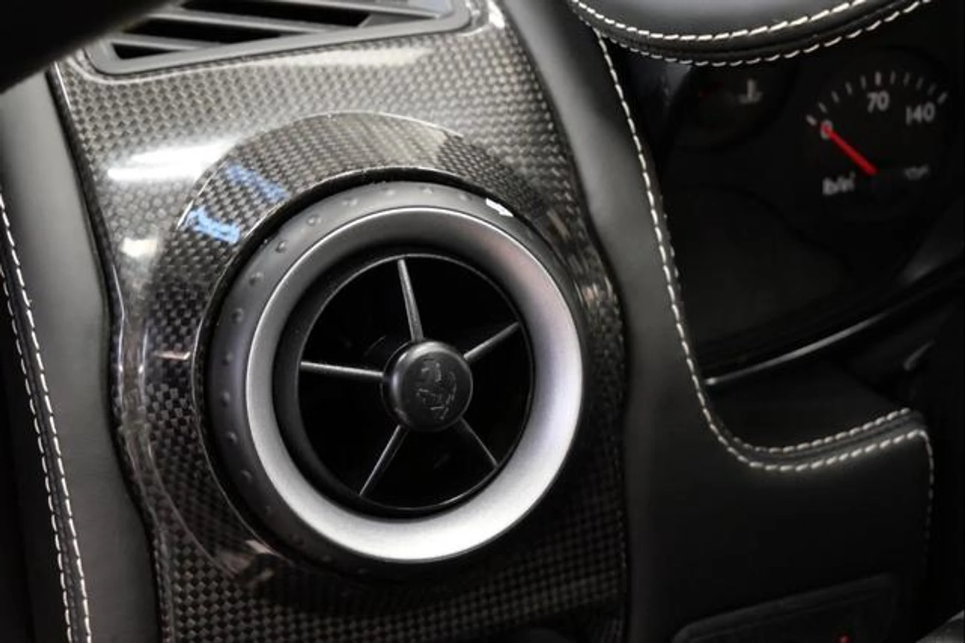 mph024_3307735393_L_Lca5_H_Qux_U28_VC_Qr_XR_Yy_Ksox_O8_Y_c80f4a9b17