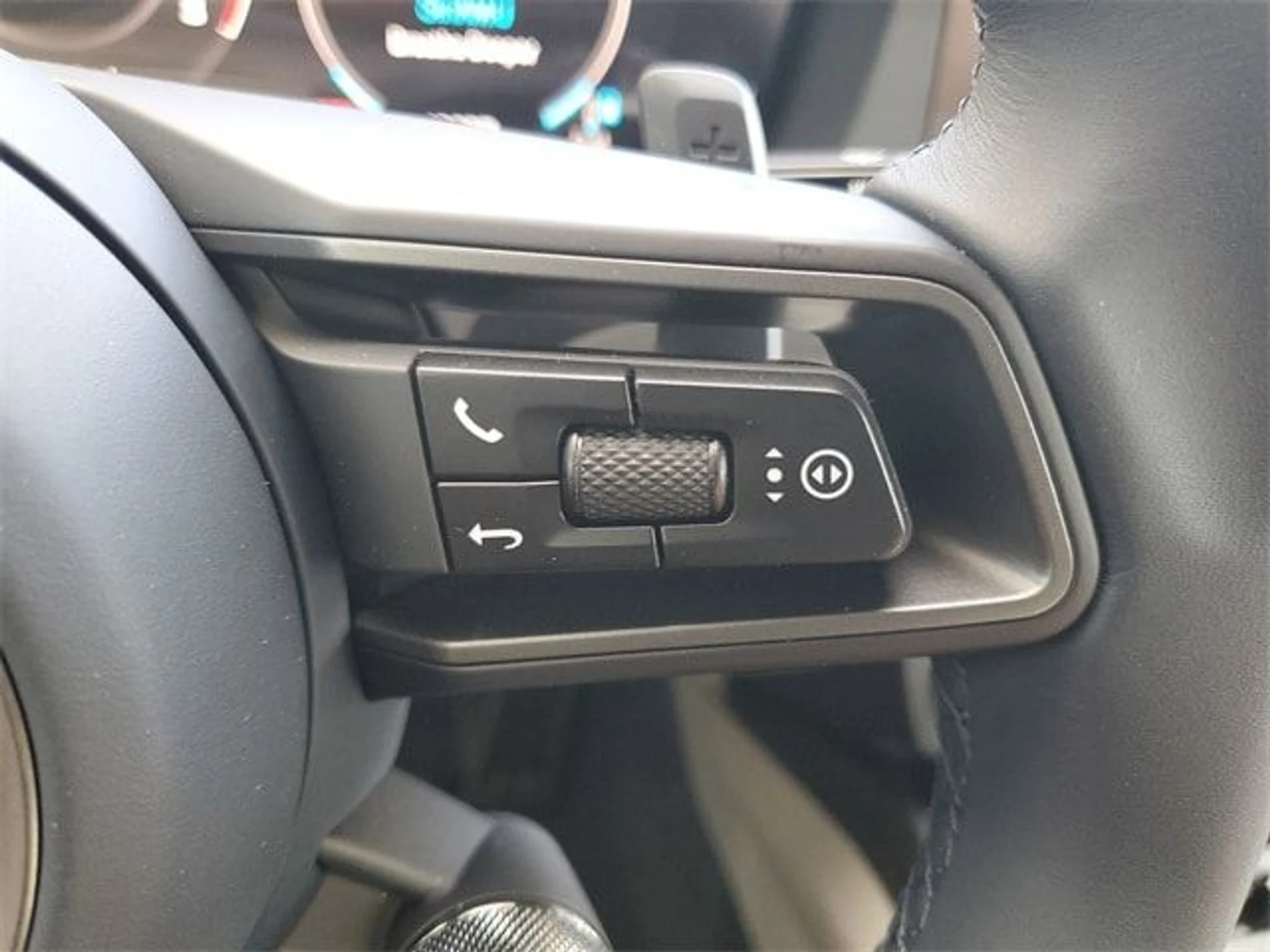 mph024_3312345068_cb67df4f9cde2b8c736d724fed57b431x_3d8144341d