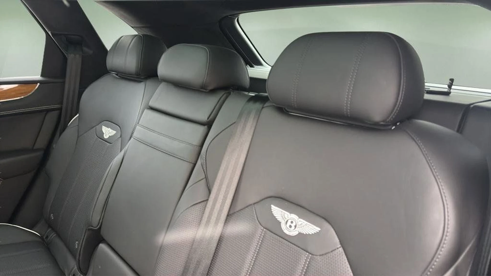 mph024_331362782_50bdfd4b5375408086679e4e091a10ac_d4404b4ab8