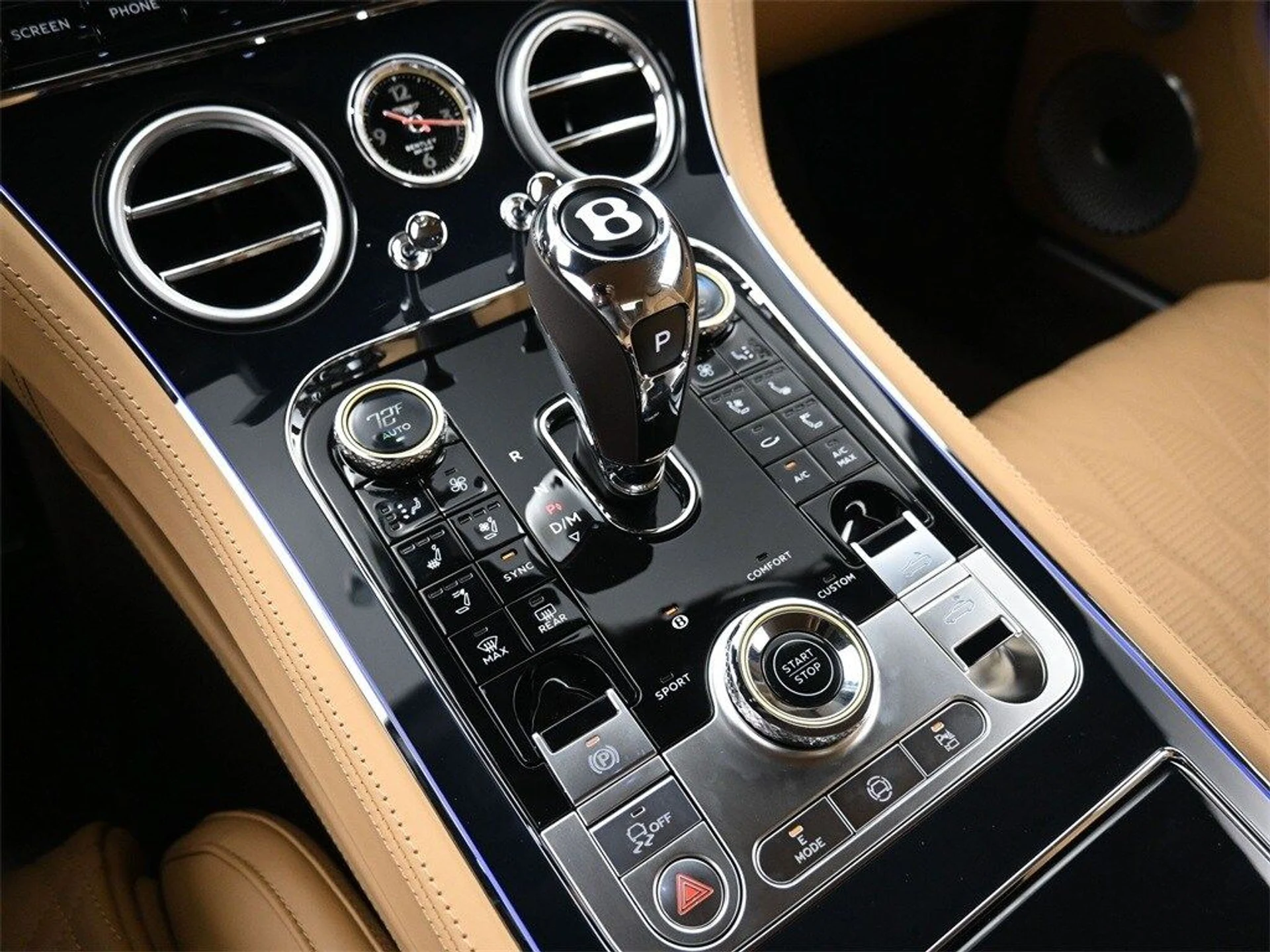 mph024_3314792728_9cf5c652badc133d2ed5727dc2bad32dx_dfcd15b768