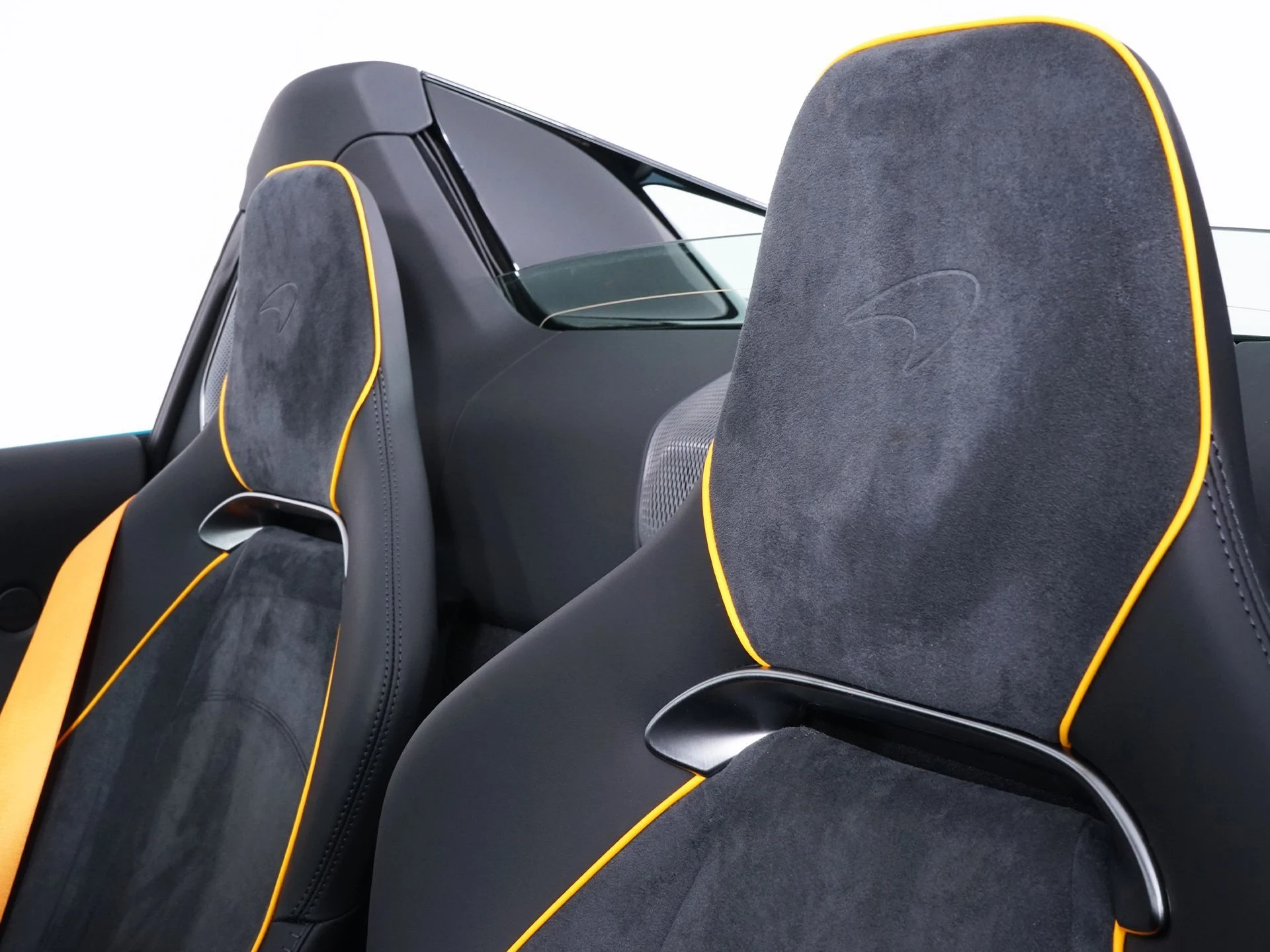 mph024_3316407165_afa03a0f3ff04a53105887135c7401b6x_f7b5e9433d