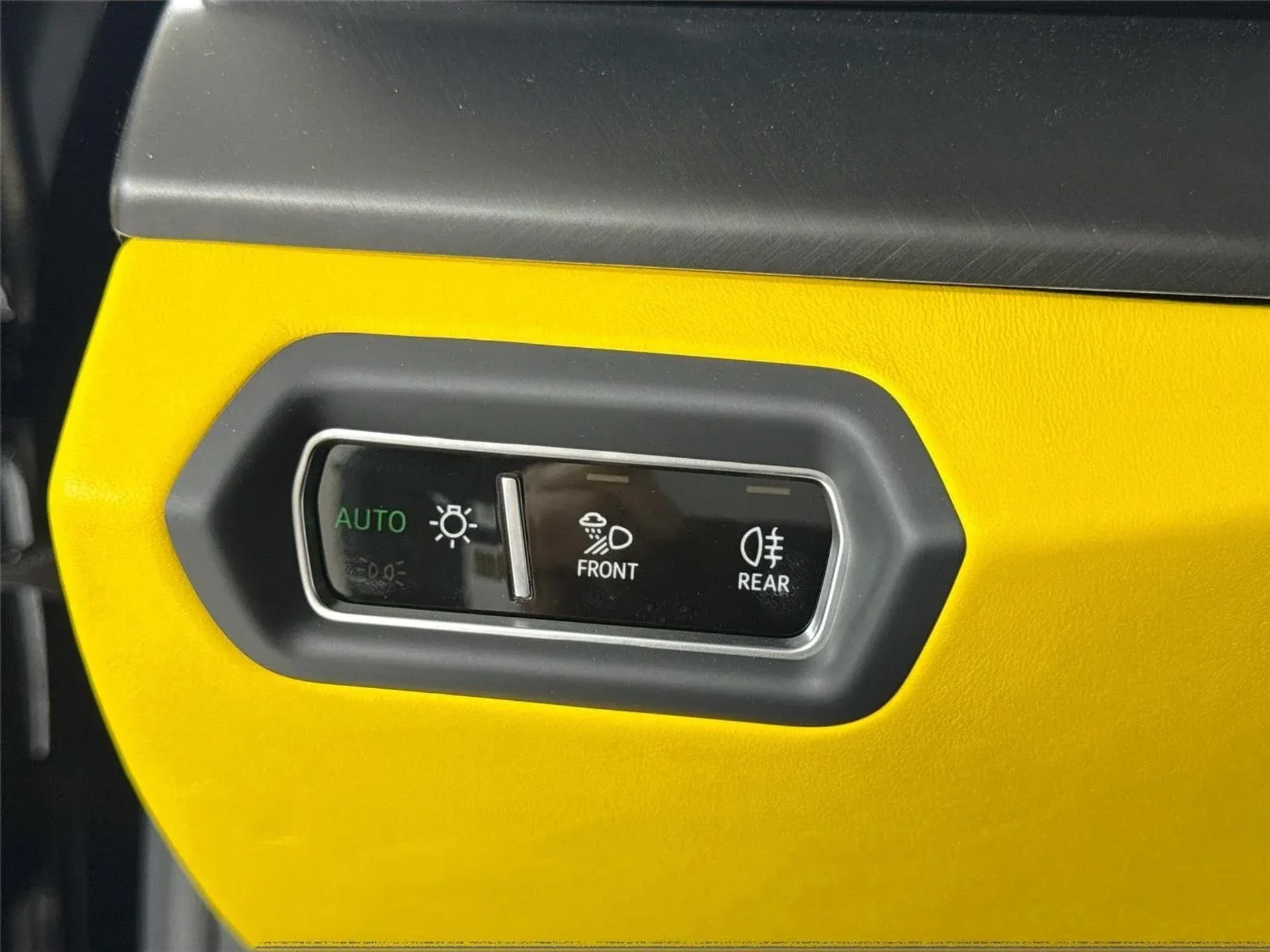 mph024_3320111243_9753725b31224b8fb8668e3e2e32247e_d3903b96e1