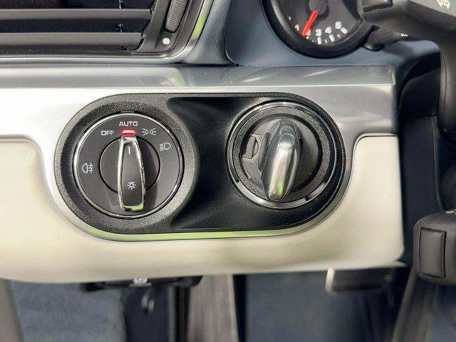 mph024_3330709630_1cq_P_Yhwgf_IX_jxup_Tag_V_Zq_Sw_xo_19bfd08acb