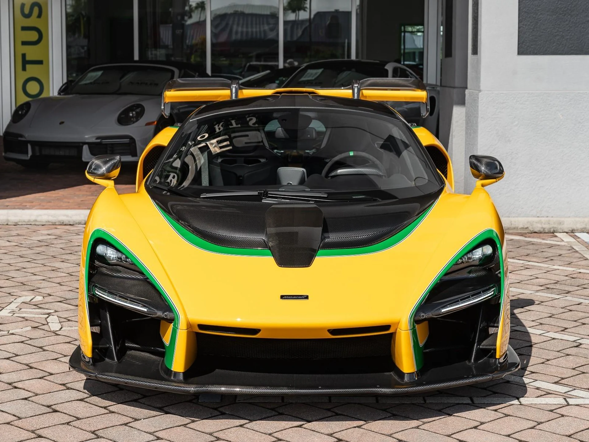 mph024_3336168962_Used_2019_Mc_Laren_Senna_1759770546_89b34631a6