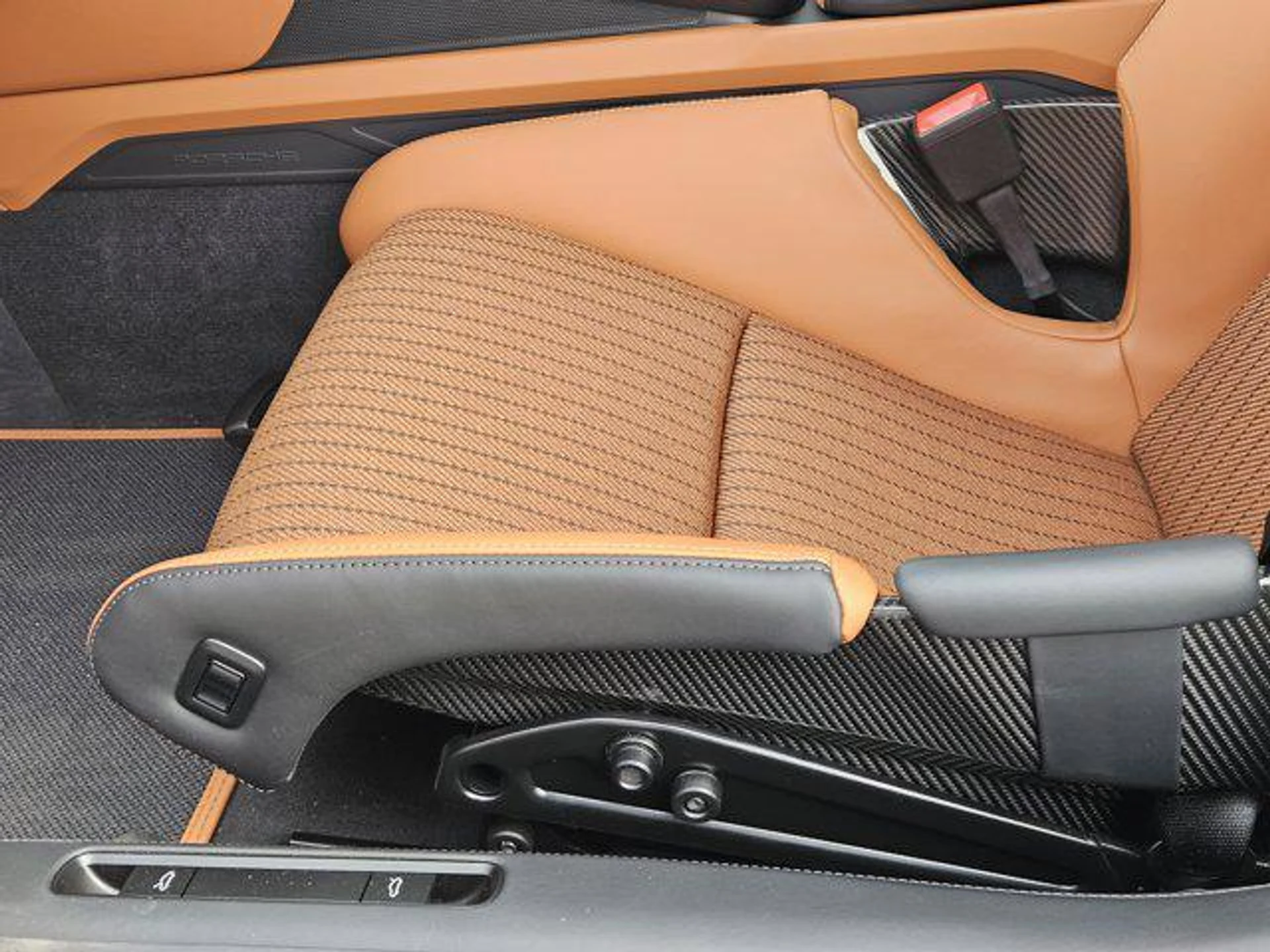 mph024_3341424120_k8c0_T_Zjv_Uaqca0y6ag6_C3_Tbkm9_Q_826933d7d2