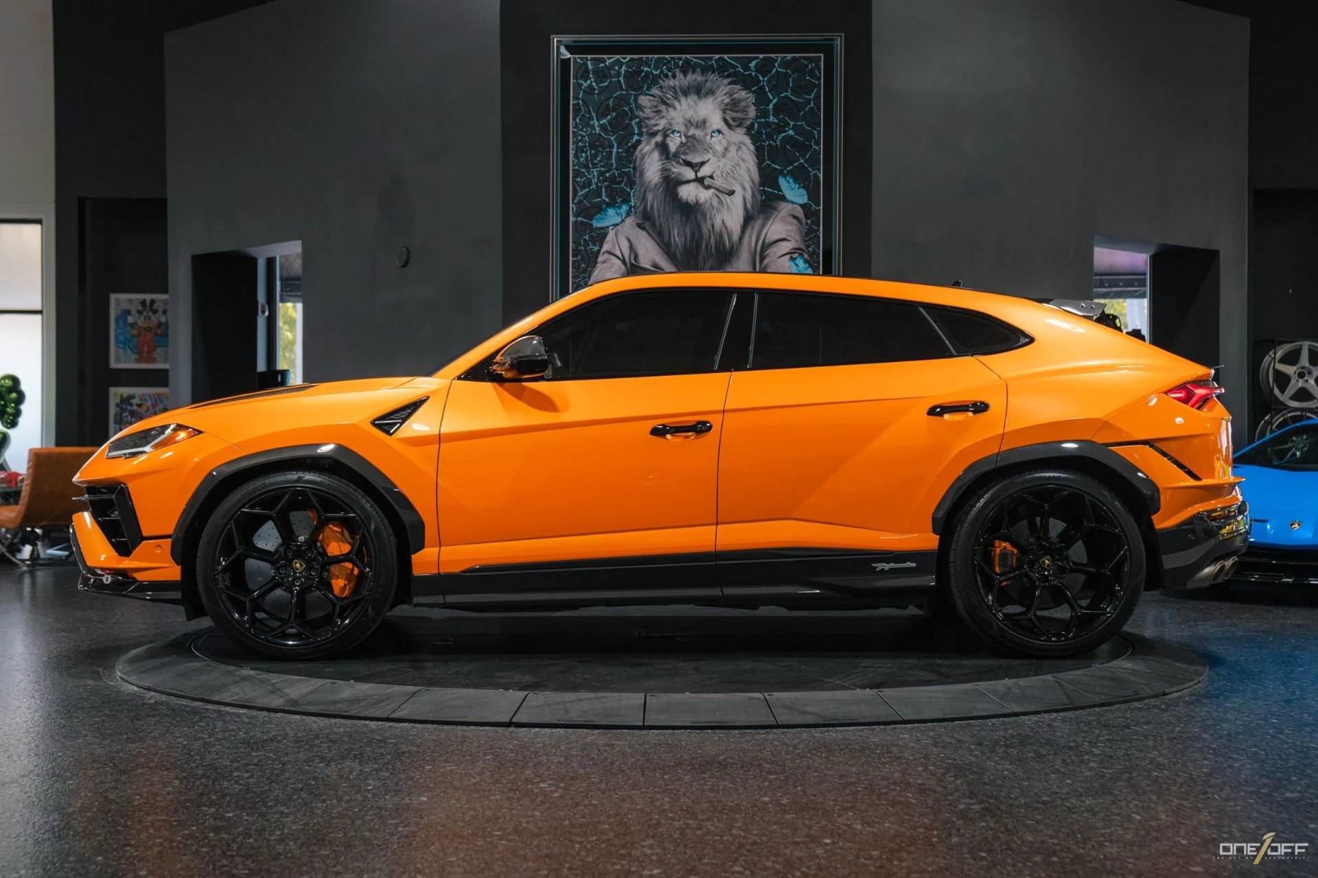 mph024_3341856830_Used_2023_Lamborghini_Urus_Performante_in_Arancio_Borealis_350_K_MSRP_Exposed_Carbon_Hood_1754940497_f21e5b5eea
