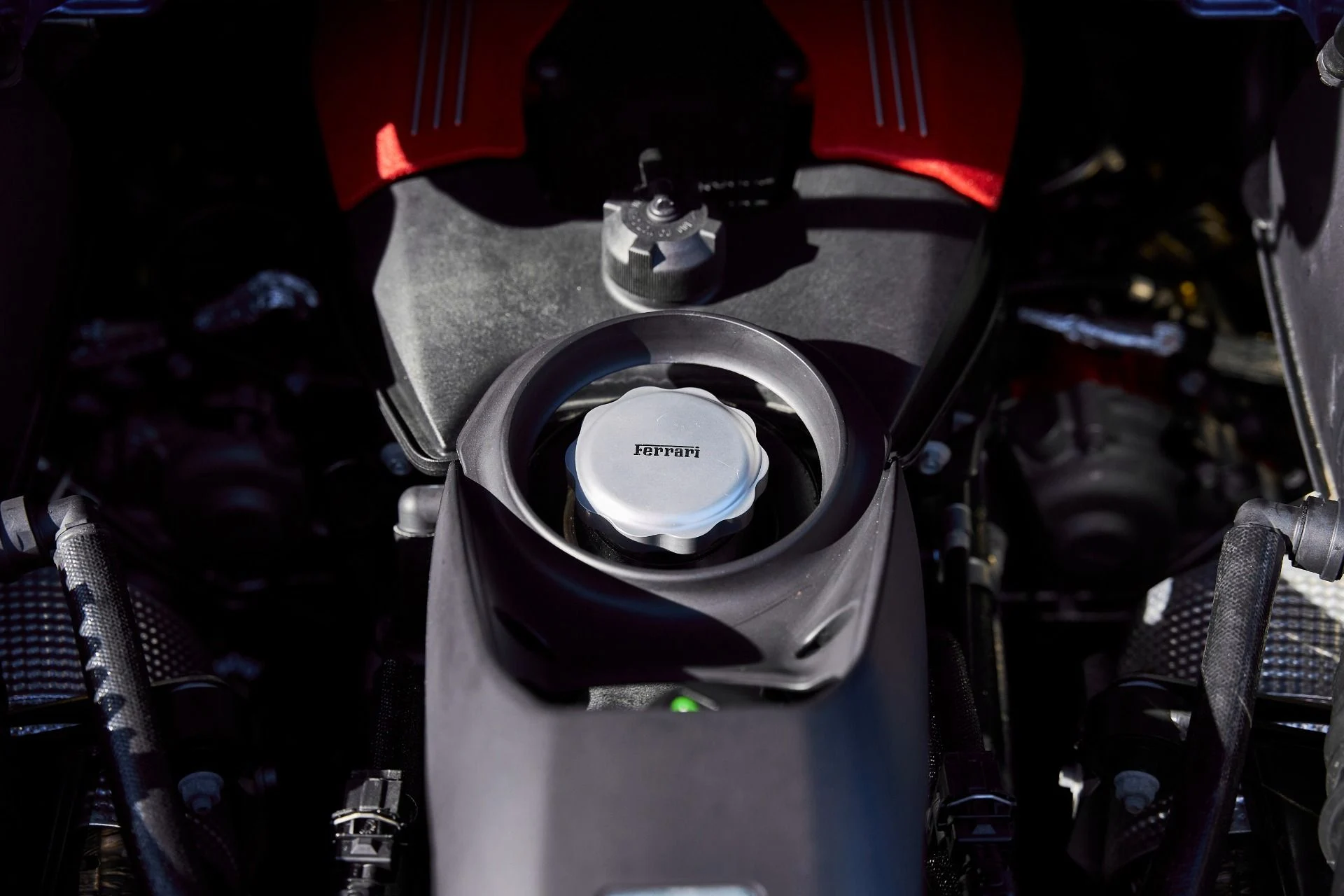 mph024_334241211_Used_2019_Ferrari_488_Spider_Base_1769555007_53a3e8d7e5