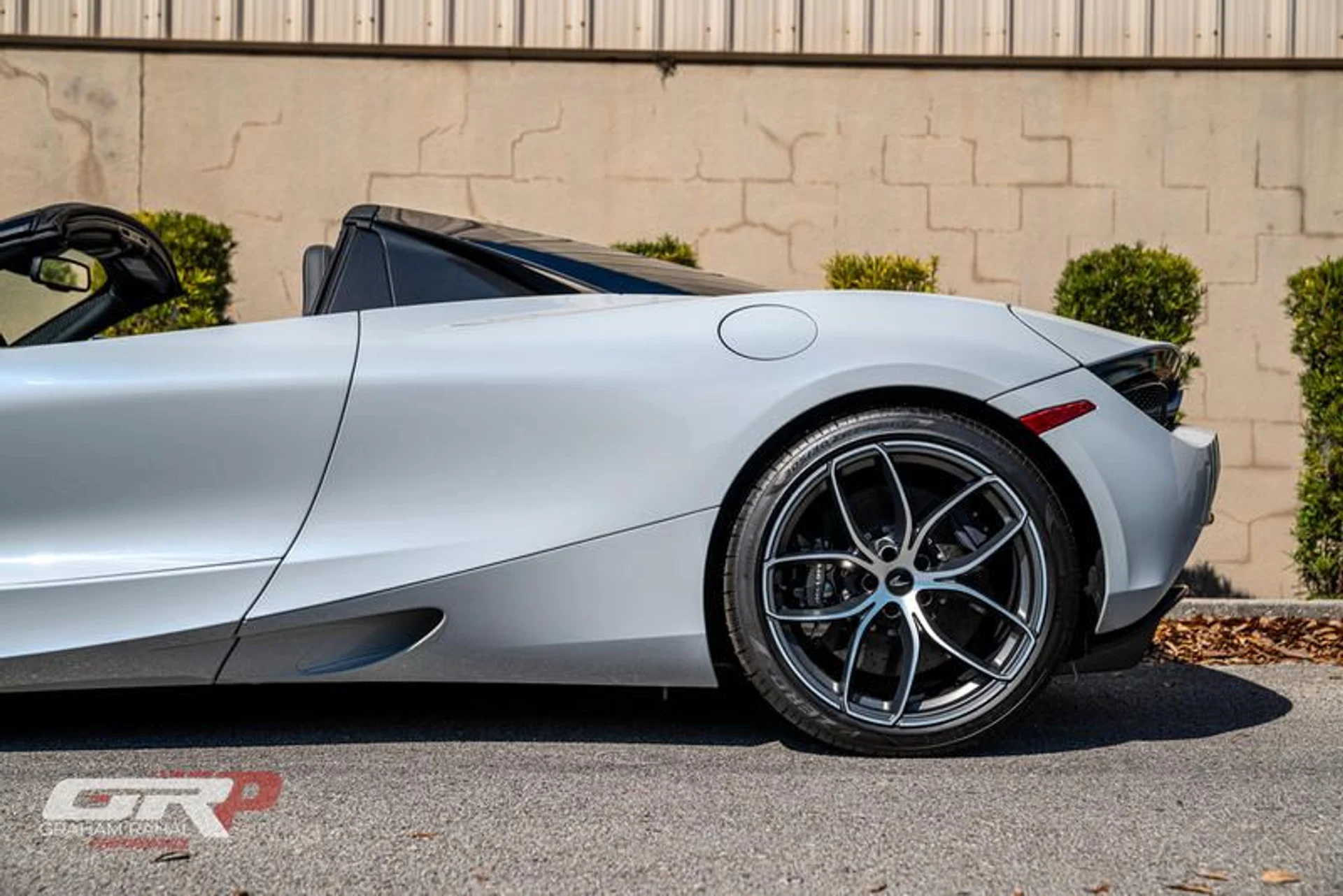 mph024_3344530561_91777556_3_F30_46_B1_89_FE_D9_A0800_EDD_51_4be33f0d97