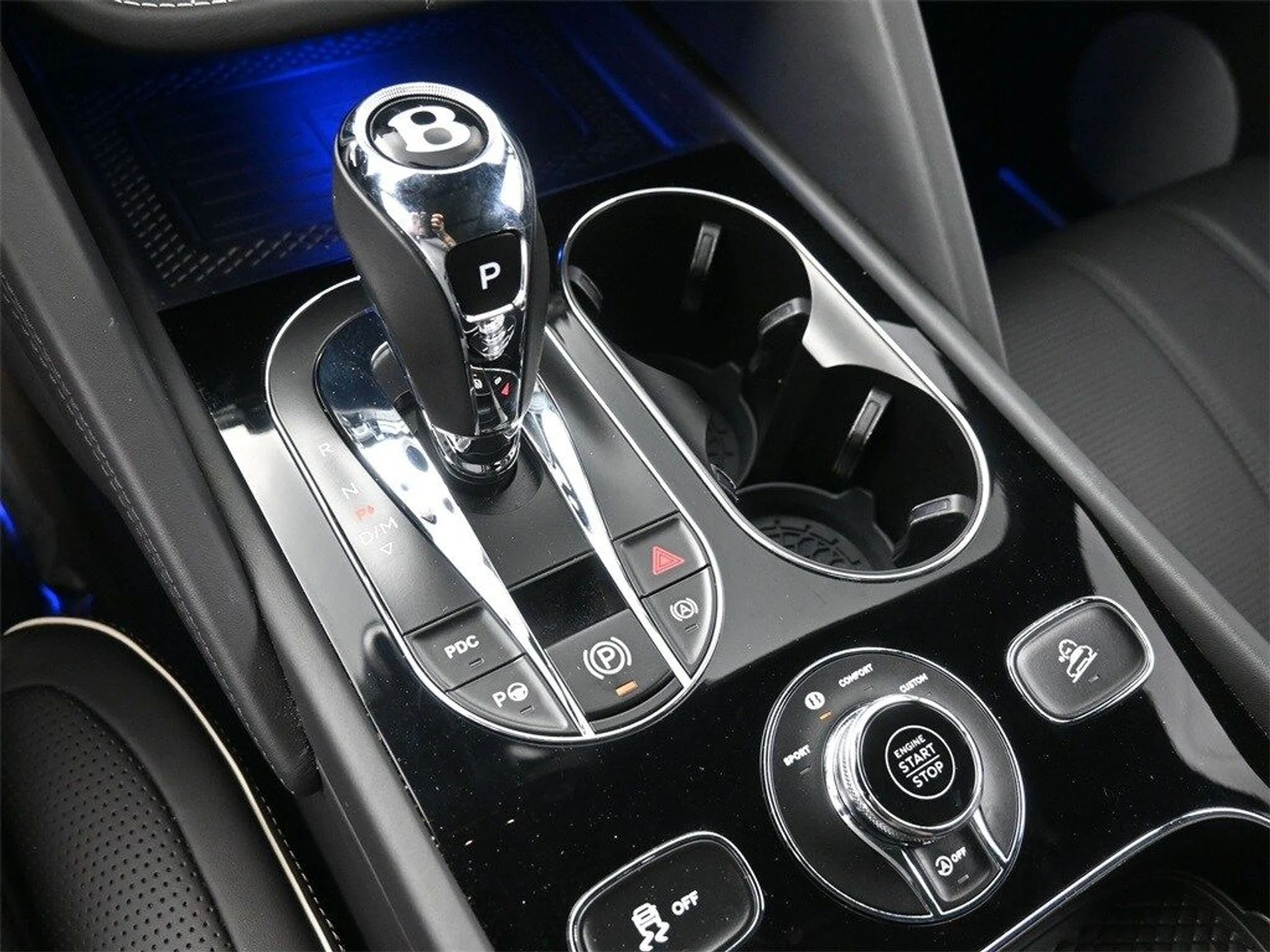 mph024_3345921246_98f454f281458ad35912b6455de27913x_aa6f900b8b