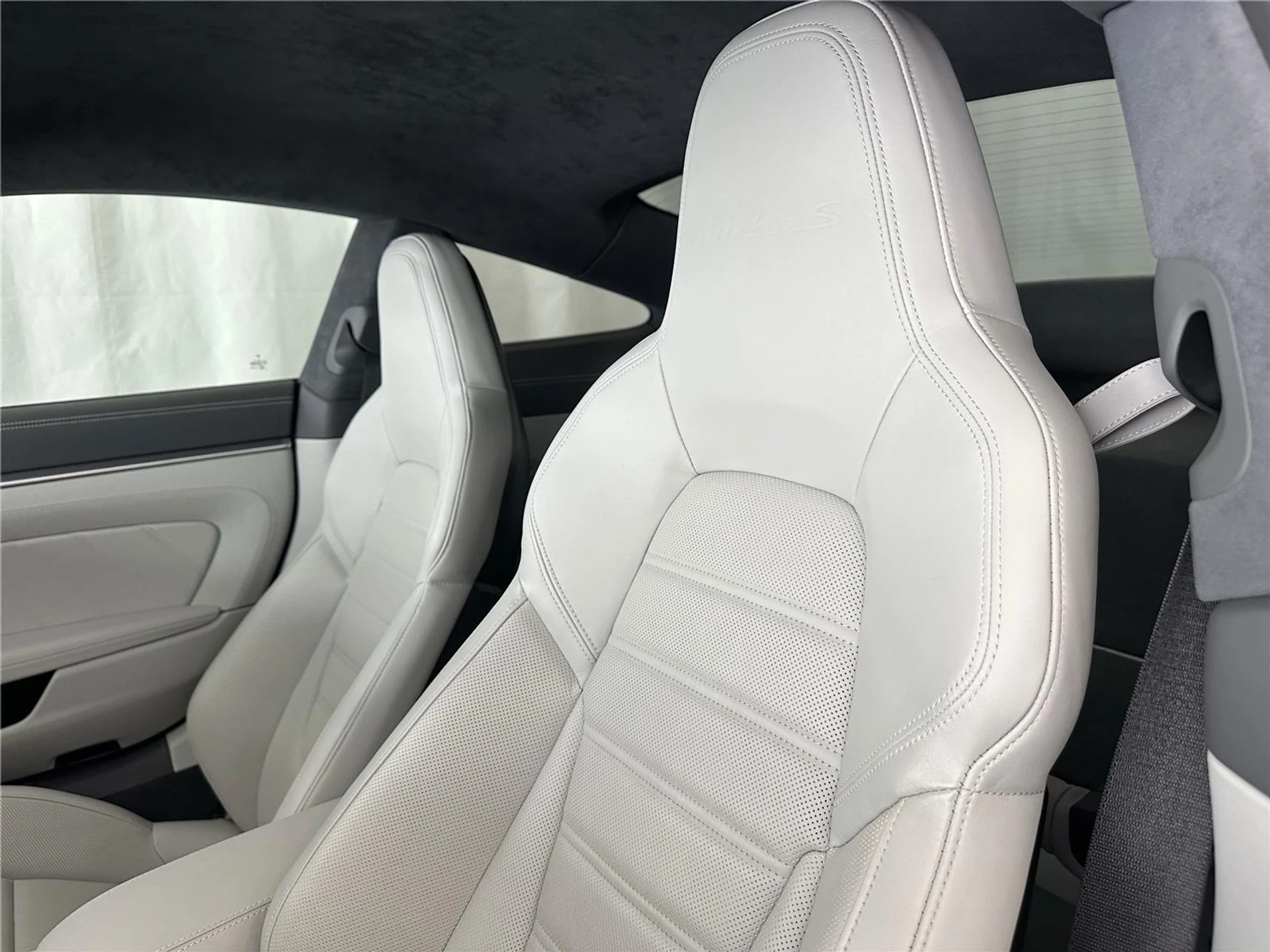 mph024_3351574382_b287f991e61909bb5ba91f4c365b2504x_7b8d063c9e