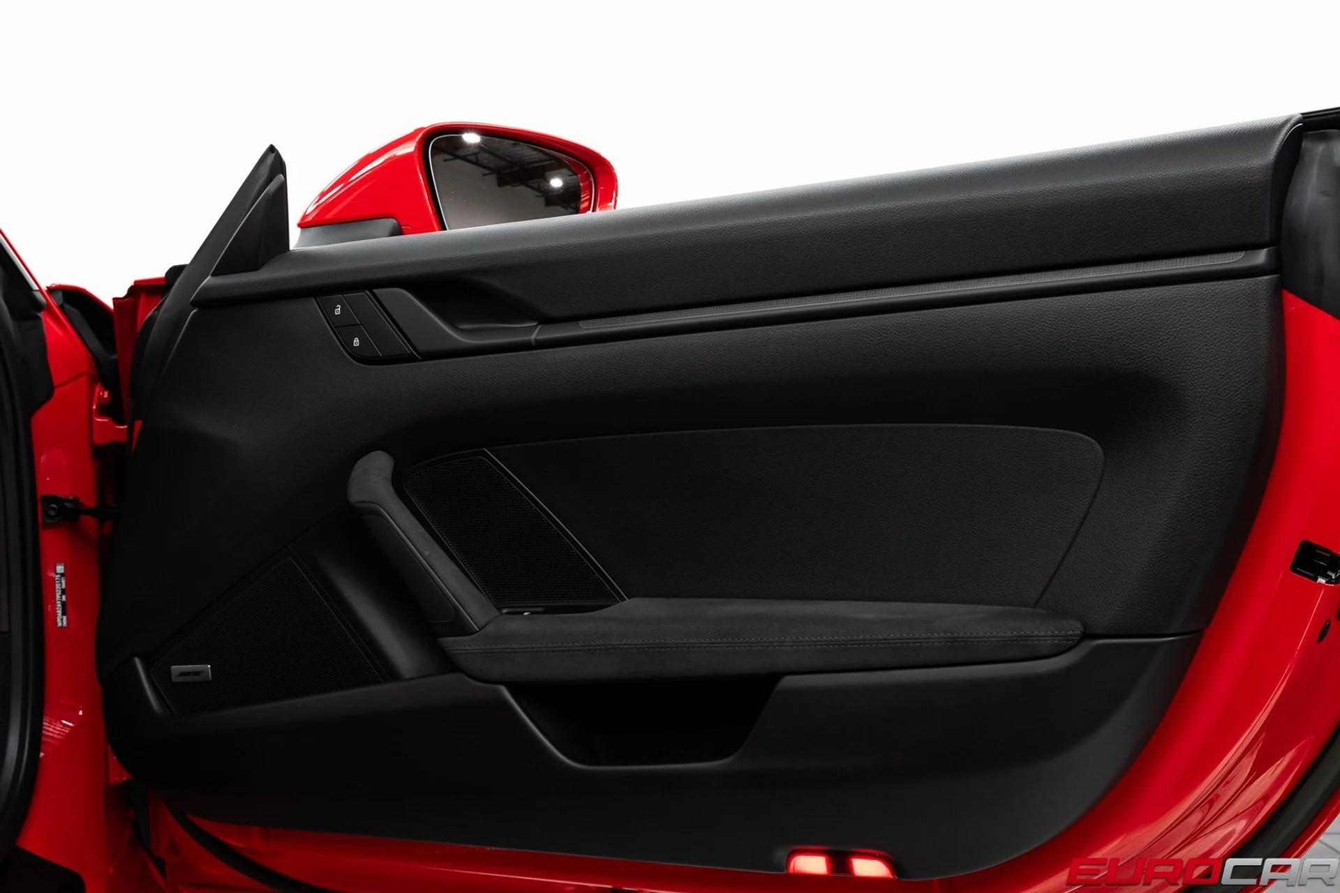 mph024_3351863845_image_25_6d483cd07f