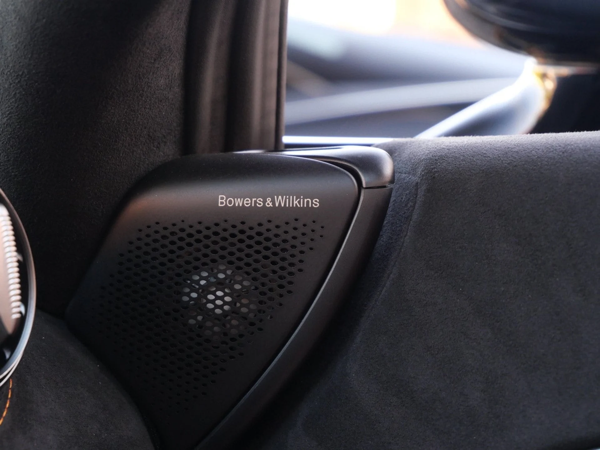 mph024_3357508060_9894e94f1c78fa6bec683d69b35b41e0x_2091ca861f