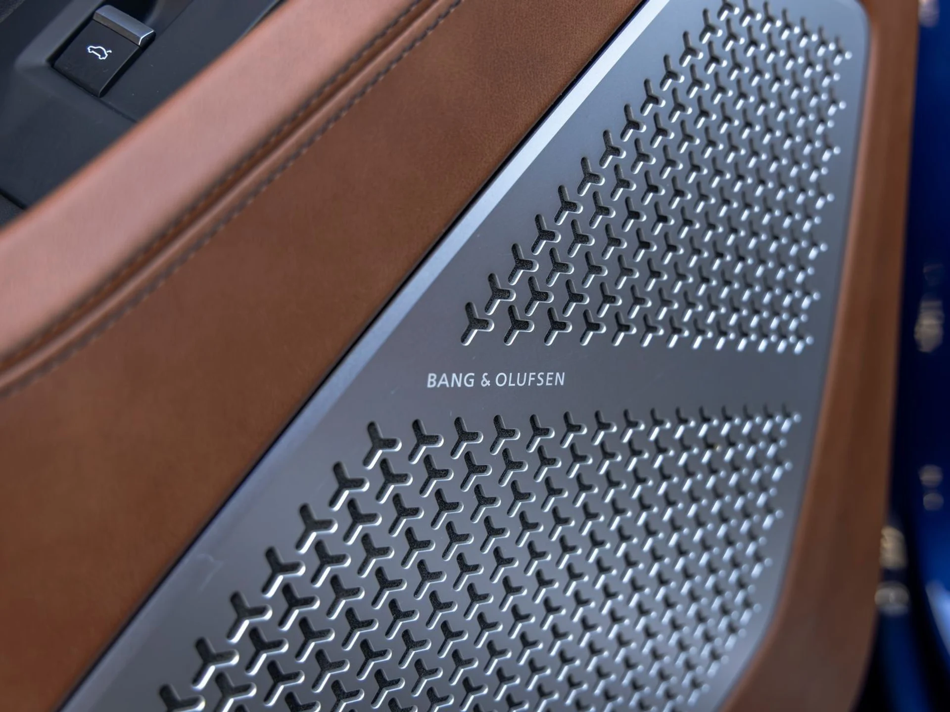 mph024_3368077130_25_4b9d9619a1