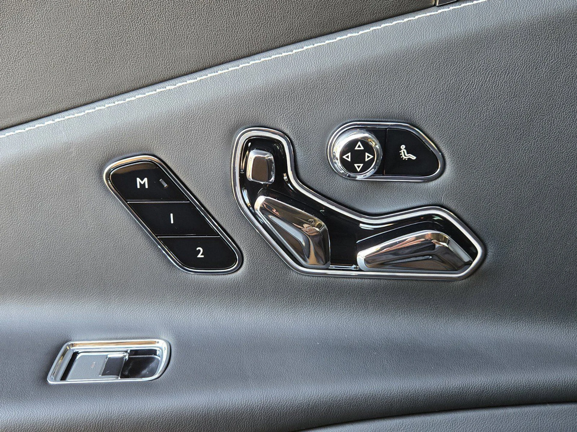 mph024_3375103847_c0d3204636aa38093a77d056b13b3de0x_f1cd628737