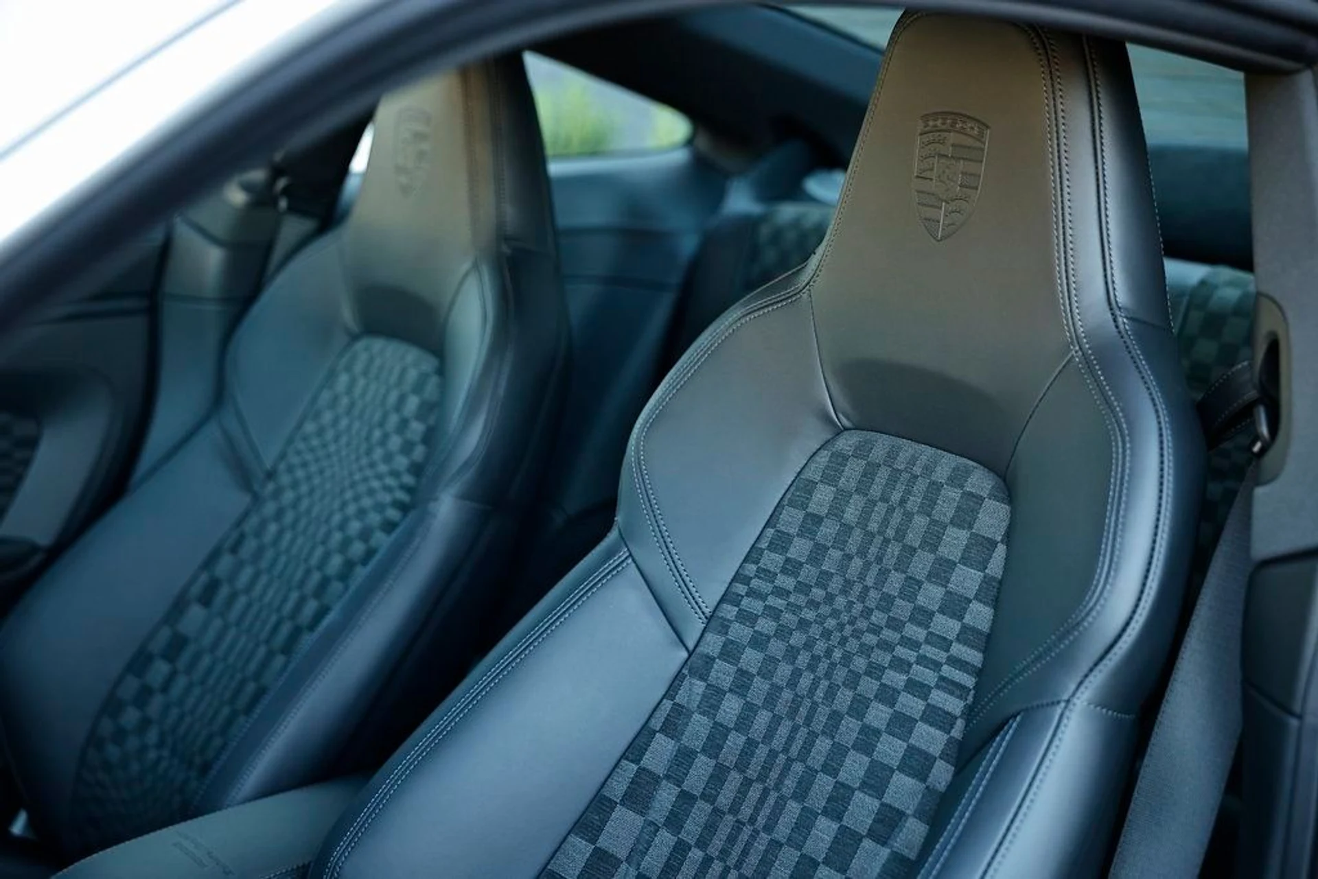 mph024_3375345032_5cdbb9e03c48e43372fbd7b1d9cfeb21_b3d9e24399