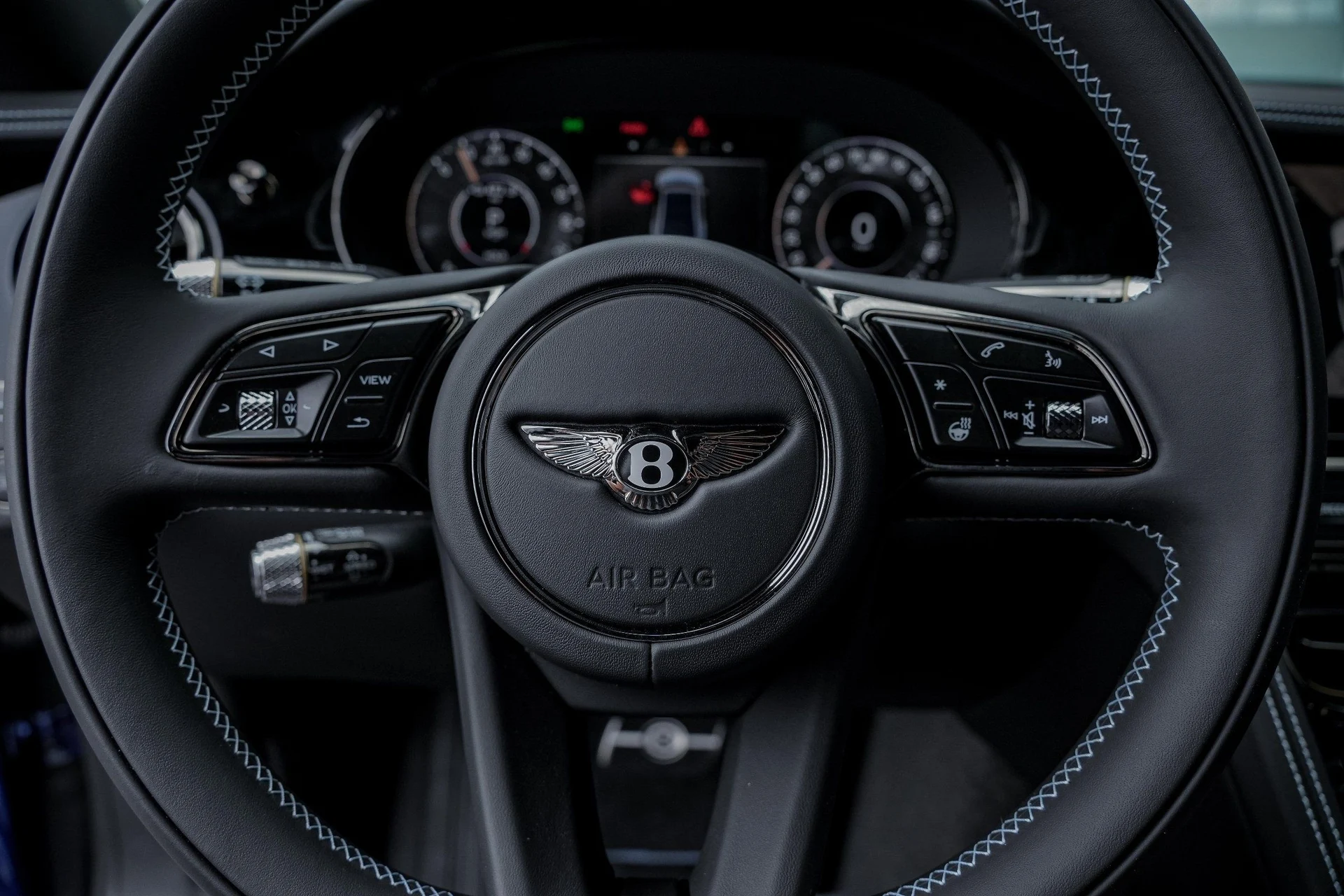 mph024_3375522316_Hi_Tech_Luxury_Imports_LLC_SCBBP_6_ZG_0_SC_023385_image_24_94939ca179