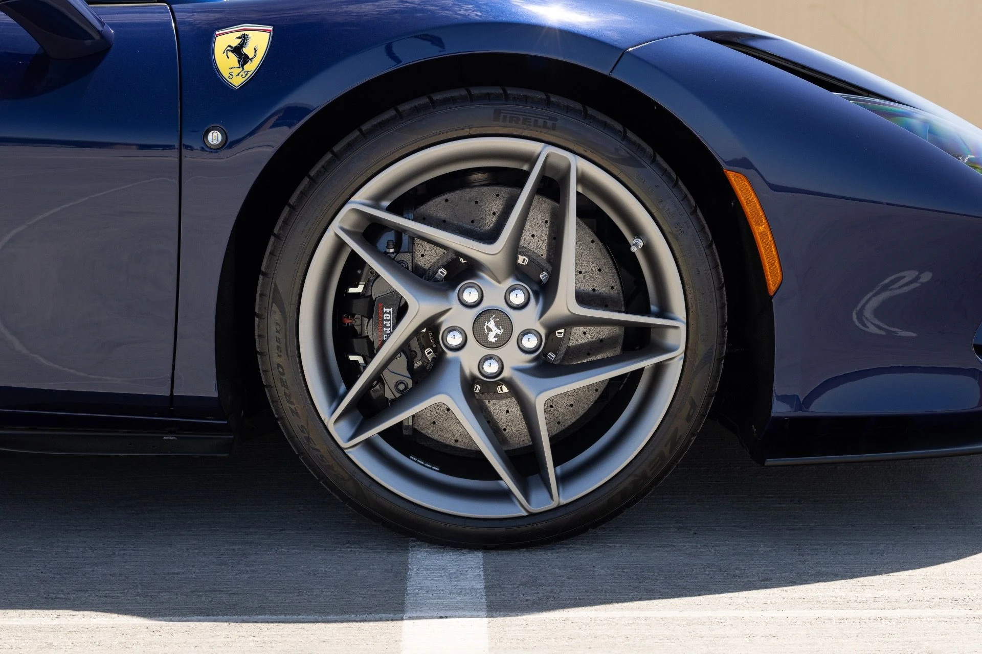 mph024_3385366317_Used_2022_Ferrari_F8_Spider_1778622212_8a08d34ba3