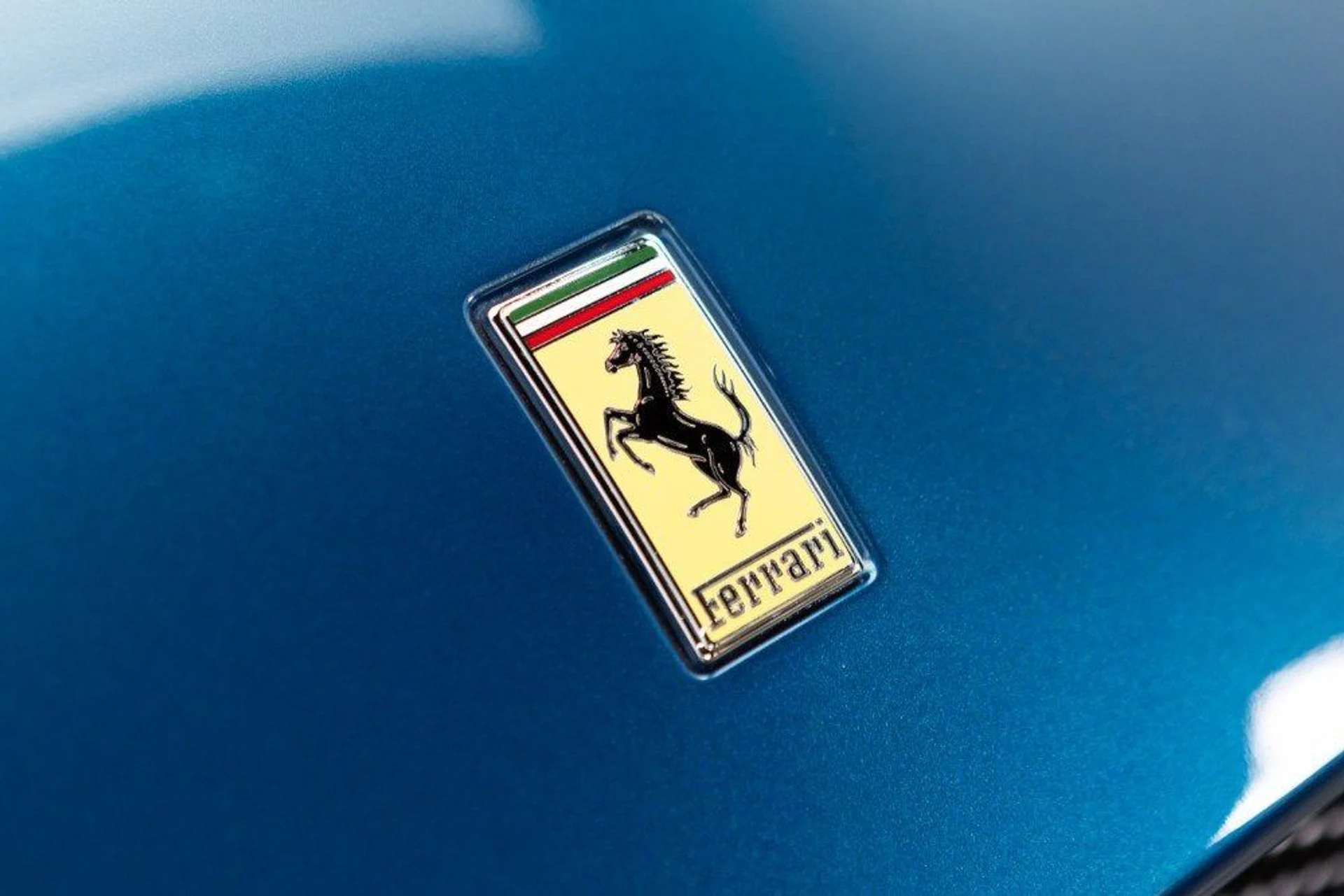 mph024_3388045650_e33e64b9be934a49b17764bd5a7c7447_6398e1ab3f