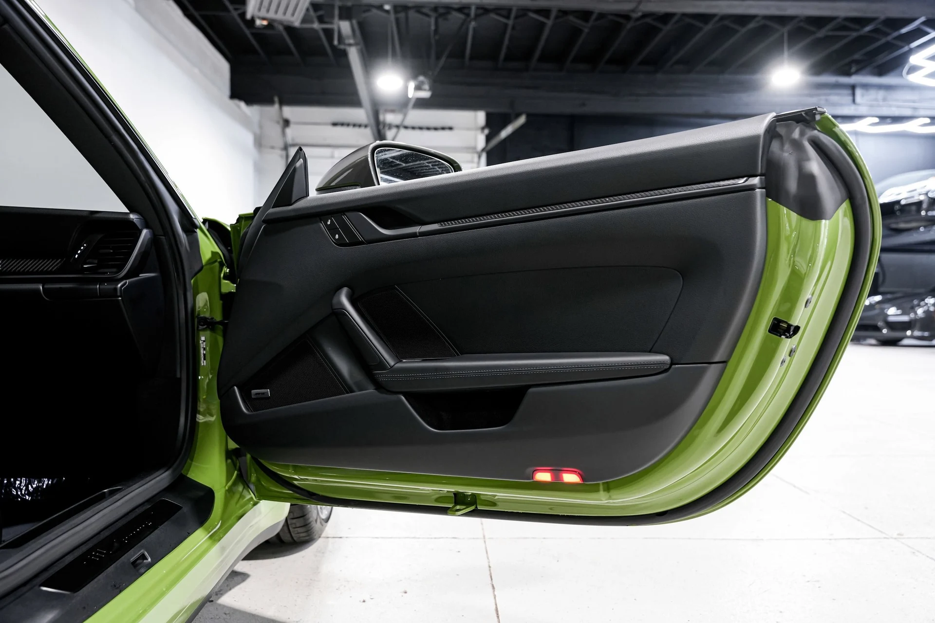 mph024_3388368257_c7a0a6b508f70776bfd87cb9d75129e1x_f12a3fa11d