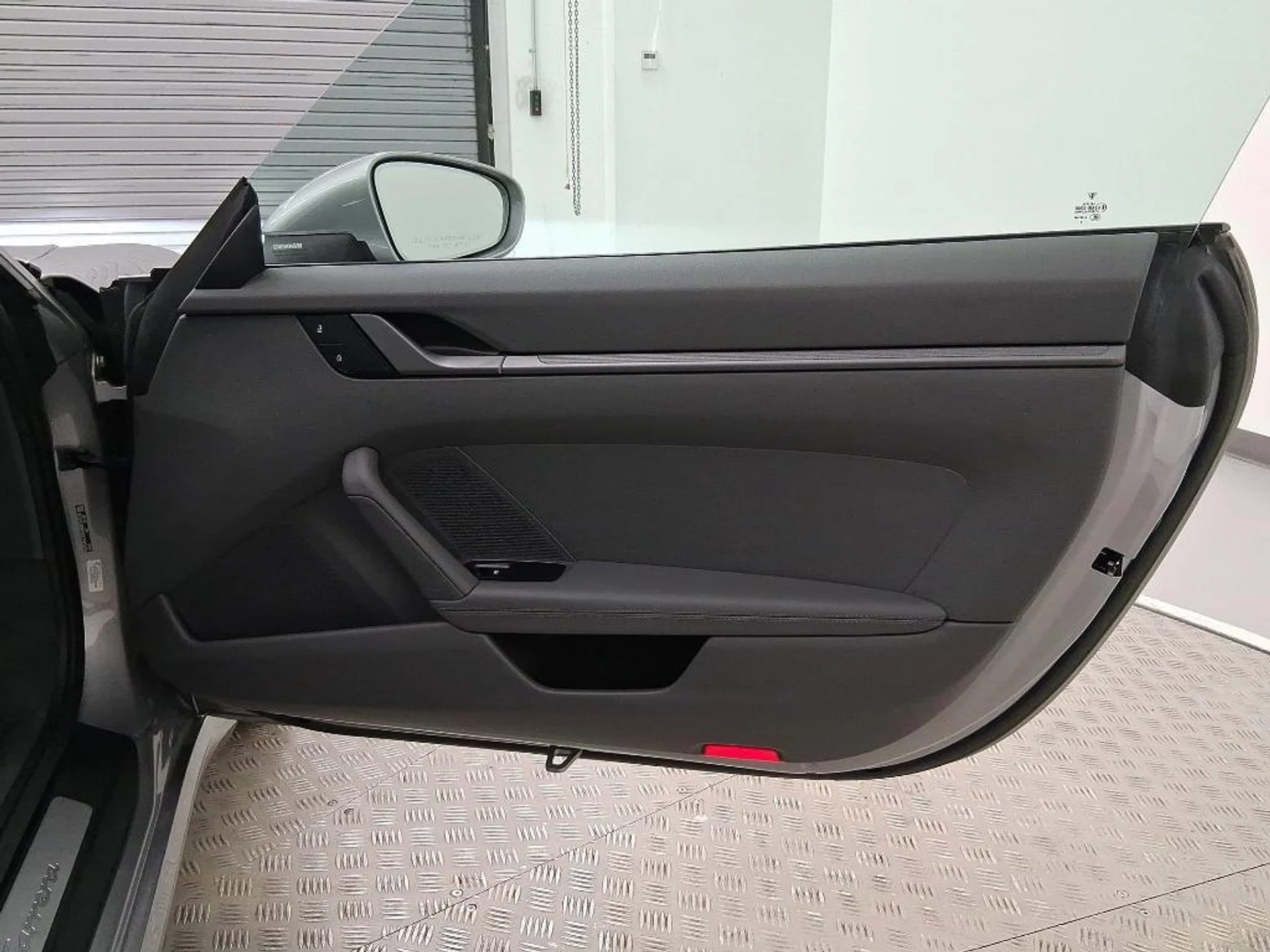 mph024_3394845322_Epy_Nin_j_W9_KMLW_70_K_Caxk46h_GZI_a28ea395cd