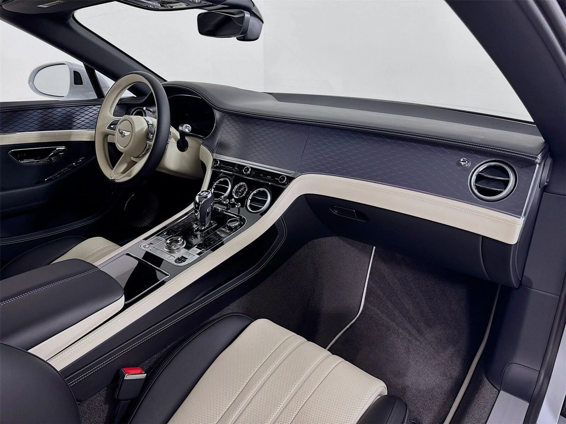 mph024_3404265305_238e2ea0629e0a49f9ad3a290ba7f9bcx_0420f98837