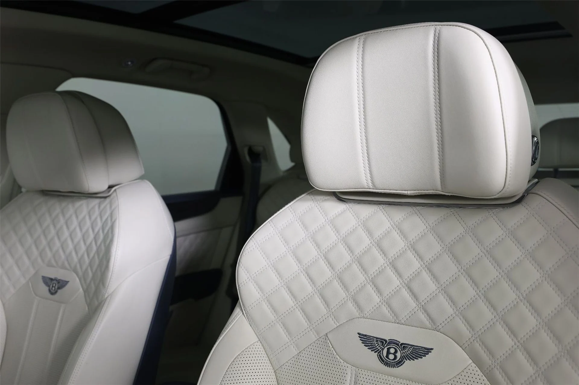 mph024_341174509_6fae47060302224fdc4524e1fa20a26c_4254468eb1