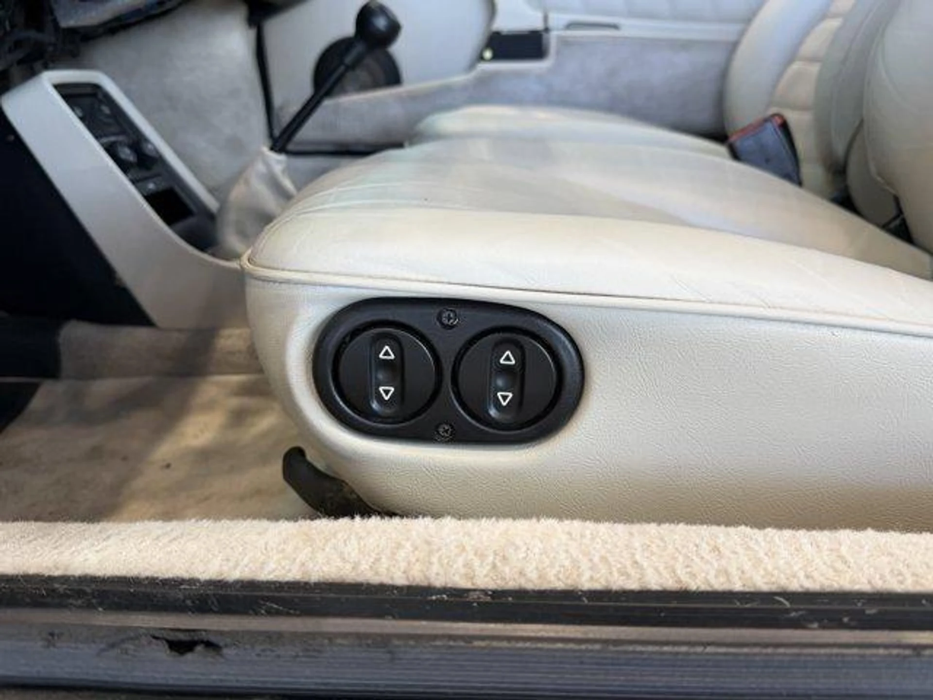 mph024_3417453574_lgs_Ra_Hwy5o_Vr_VF_4_WKDR_On_Q54ig4_cc8ace601a