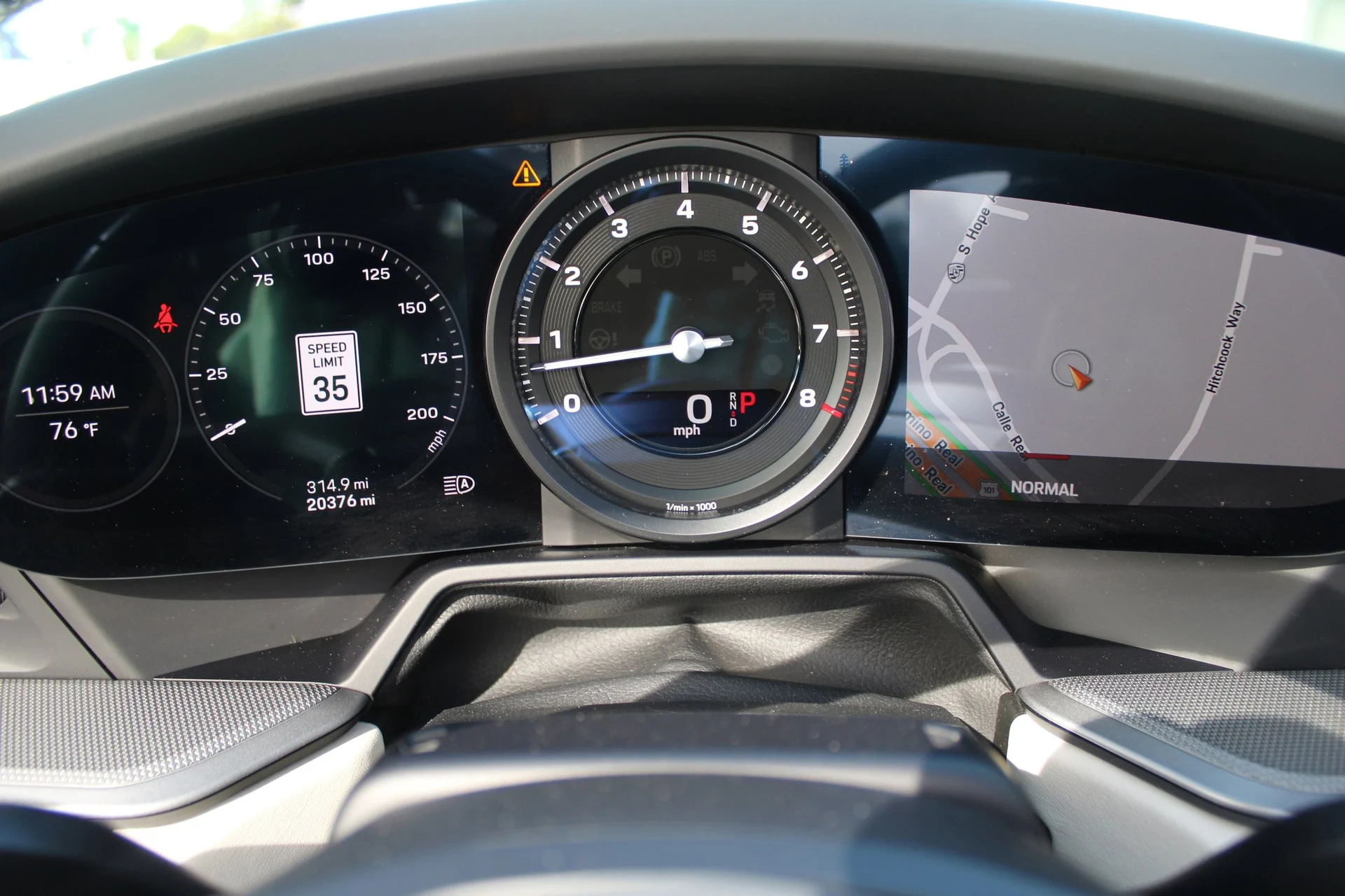 mph024_341975105_1163b5546c75bee4143c9206ab70a7d1x_182c55dd8f