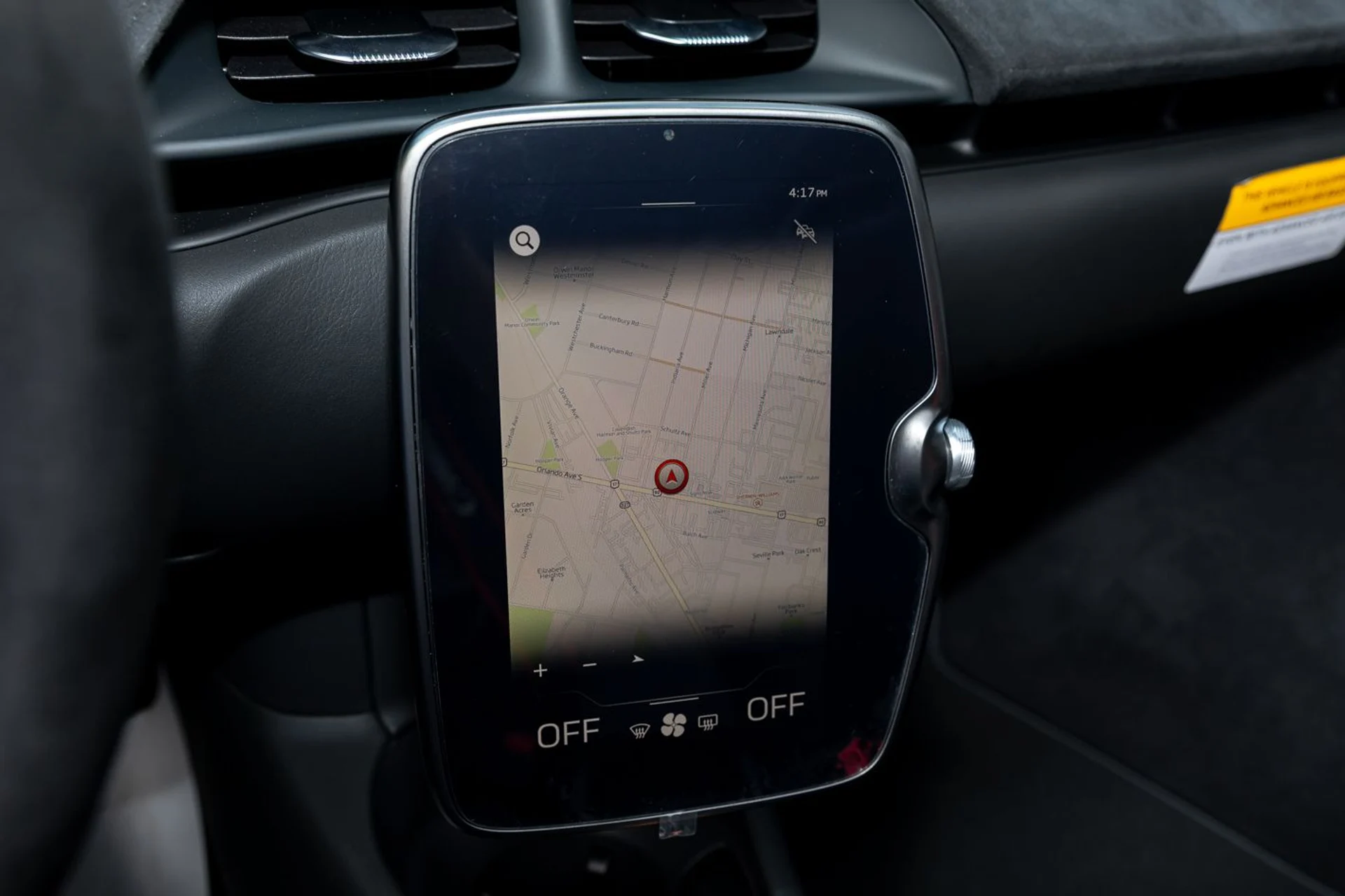 mph024_3422280077_526_p25_l_76696c0c40