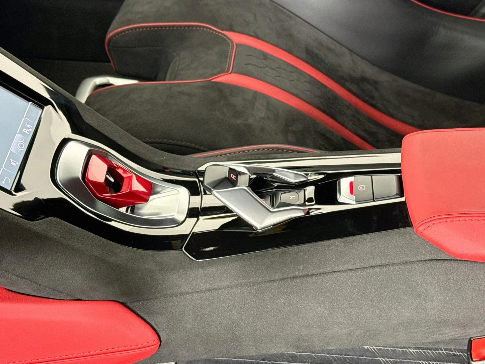 mph024_3423002308_Used_2023_Lamborghini_Huracan_Tecnica_1793401516_ac926ab911