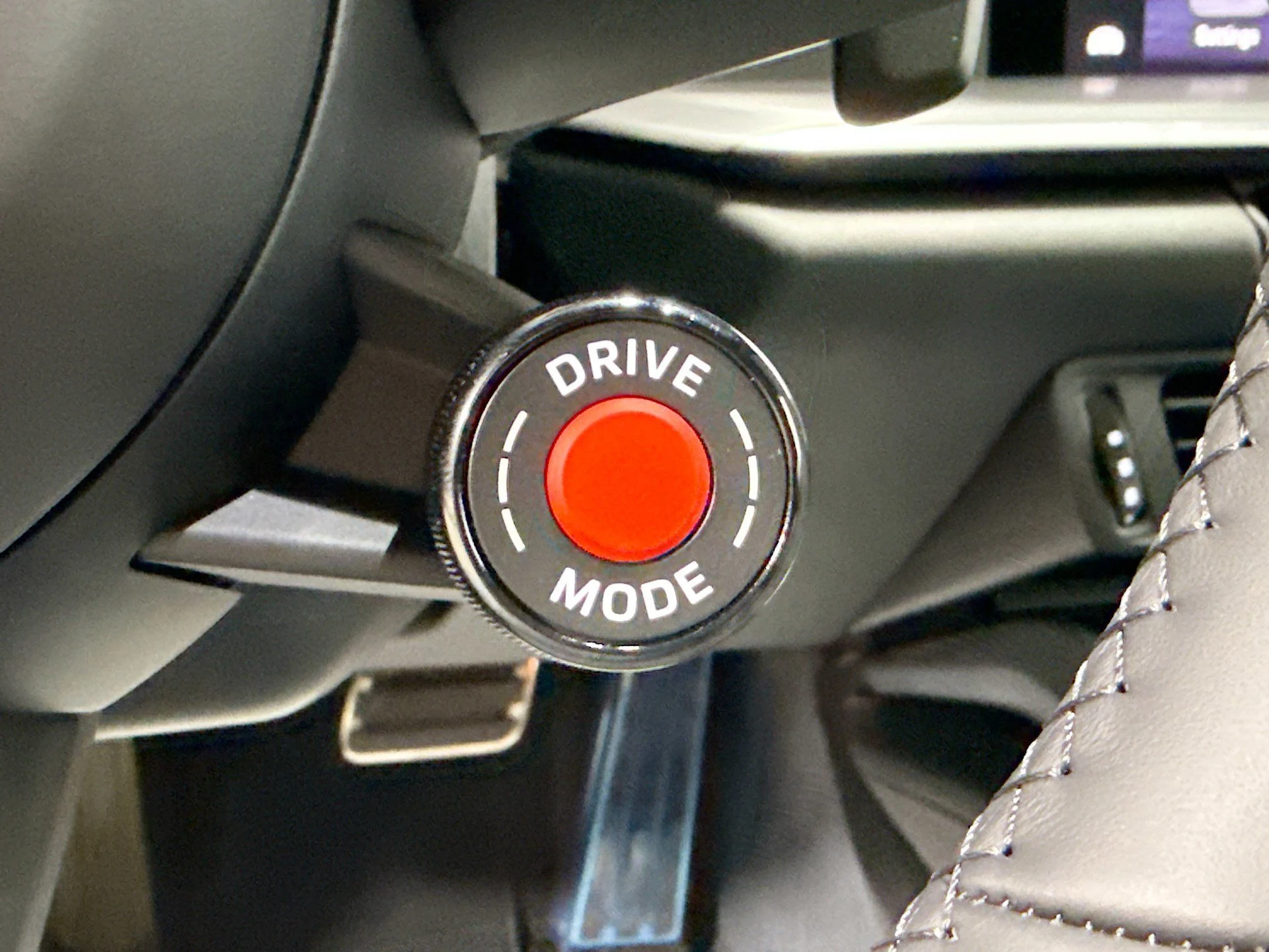 mph024_3423874714_c9b00882cb07c7b713fbe6fc67e54f75_47488cb45a