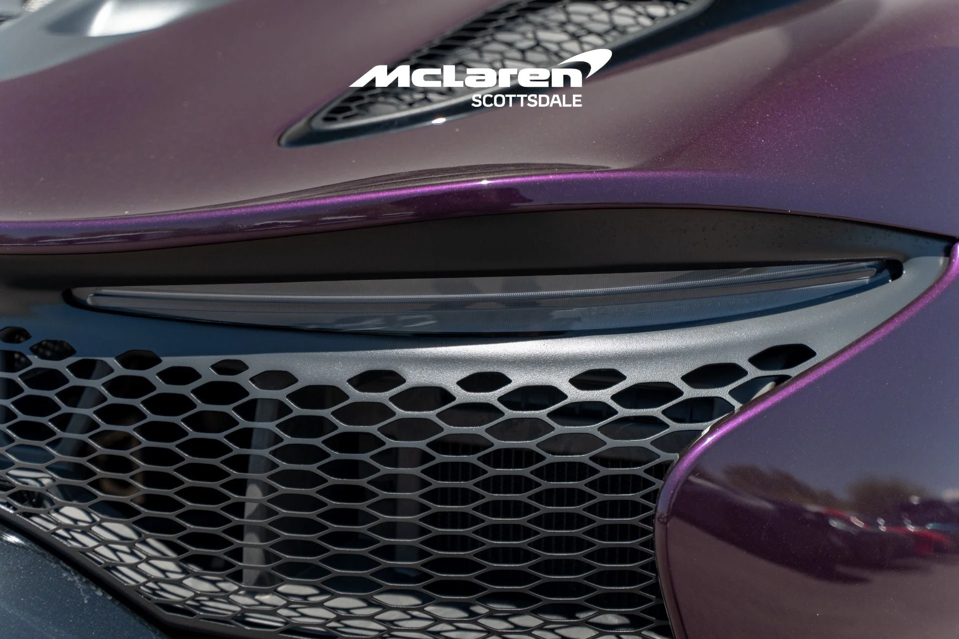 mph024_3435389598_Used_2025_MCLAREN_ARTURA_1780680157_f816919253