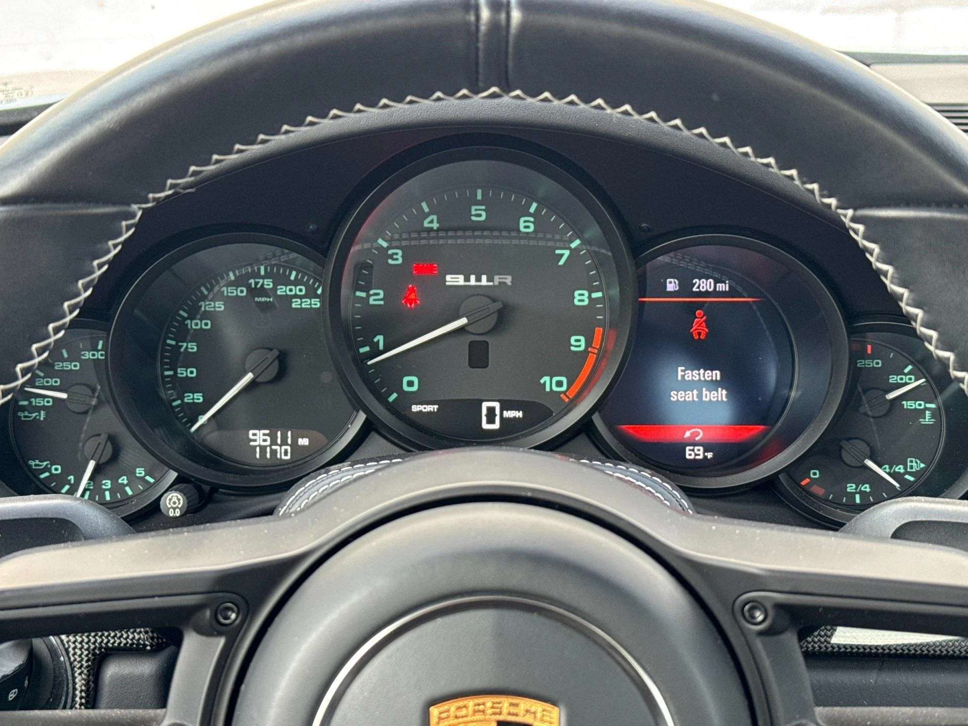 mph024_3443959230_Used_2016_Porsche_911_R_1769181327_51e542fc52