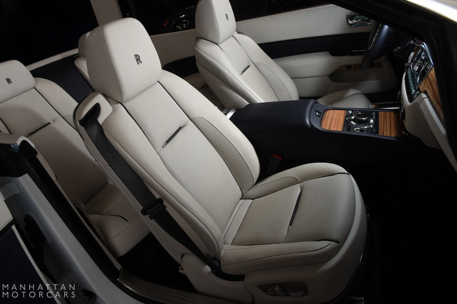 mph024_3446814269_image_24_3d0840510c