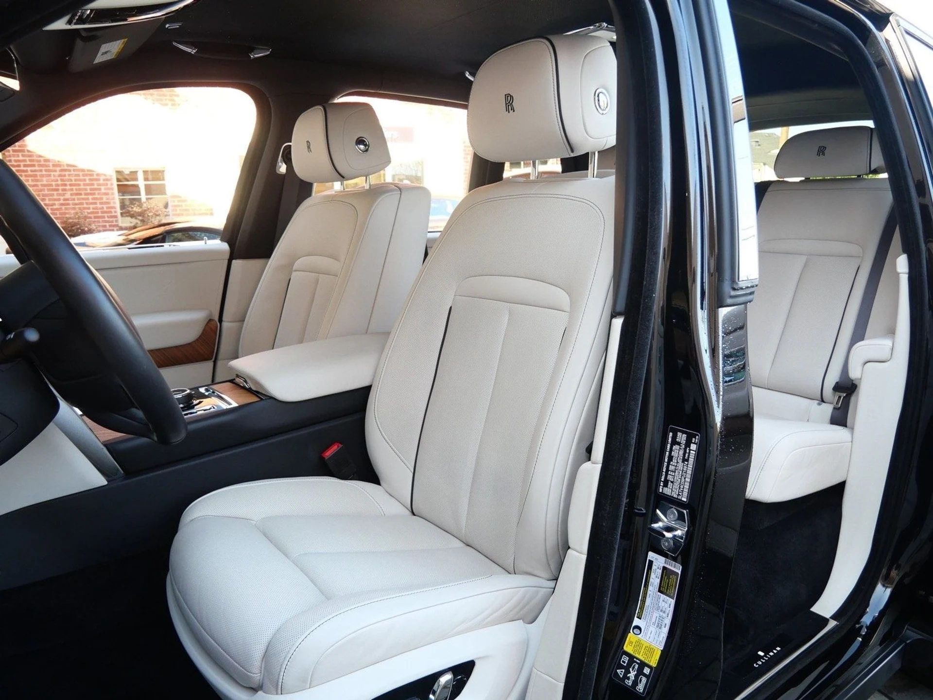 mph024_3454484231_5c7601a22a2a90bb6795d2793f54aaa0x_1ef71c64c3