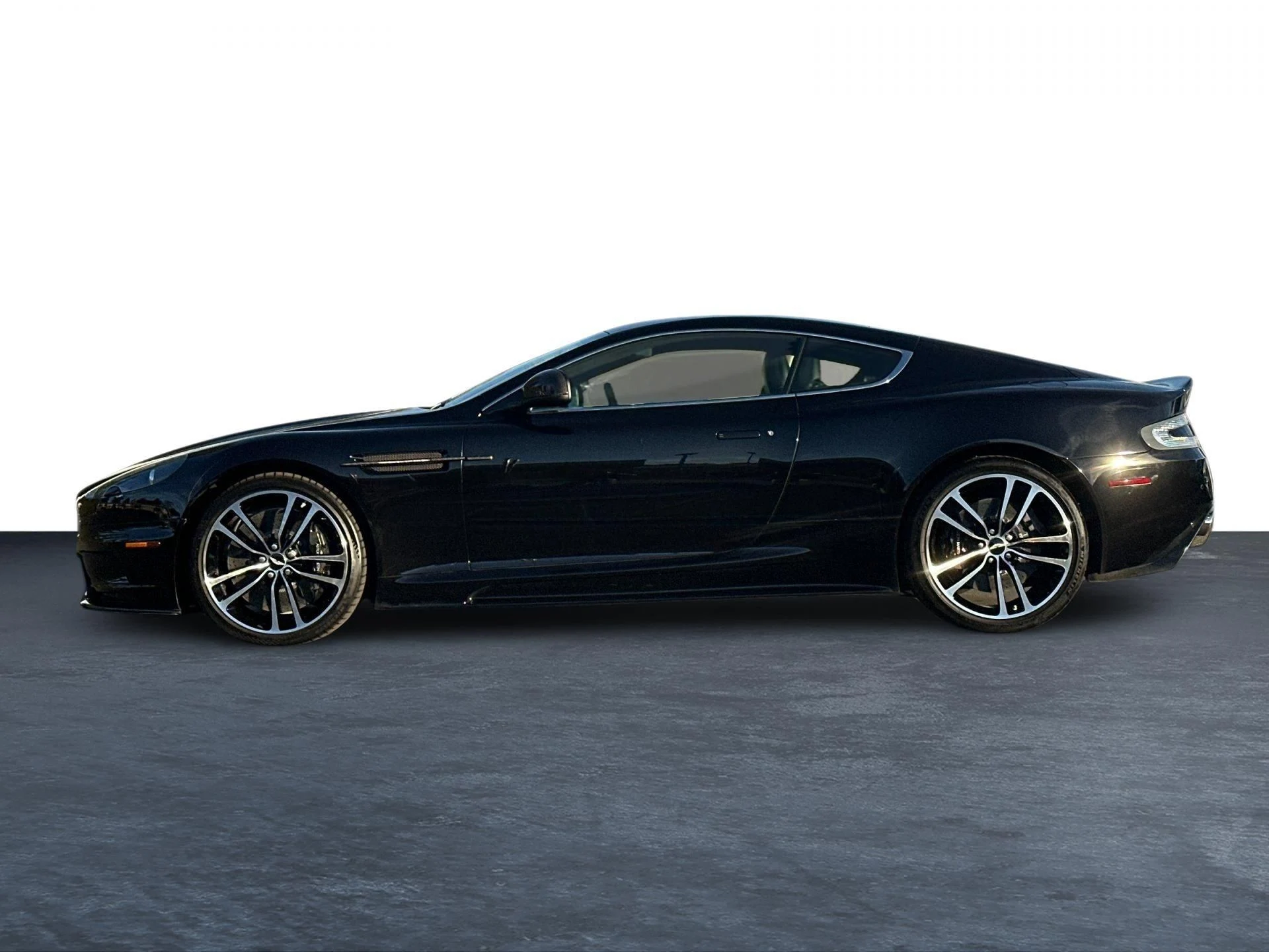 mph024_345867398_Used_2011_Aston_Martin_DBS_Carbon_Black_1766224127_7a8444faab