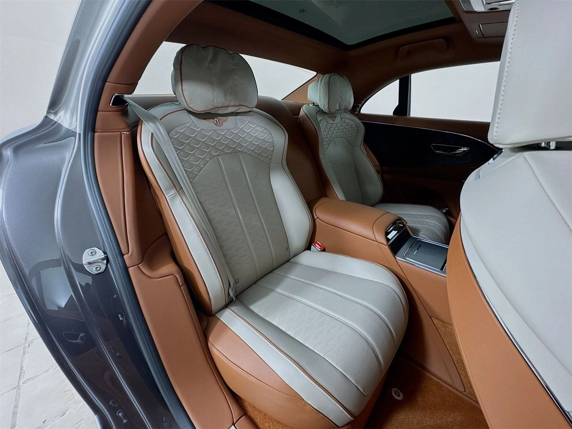 mph024_3459647414_3980fc0aad982b941e0af5b46e1bfc09x_3f8dacee2c