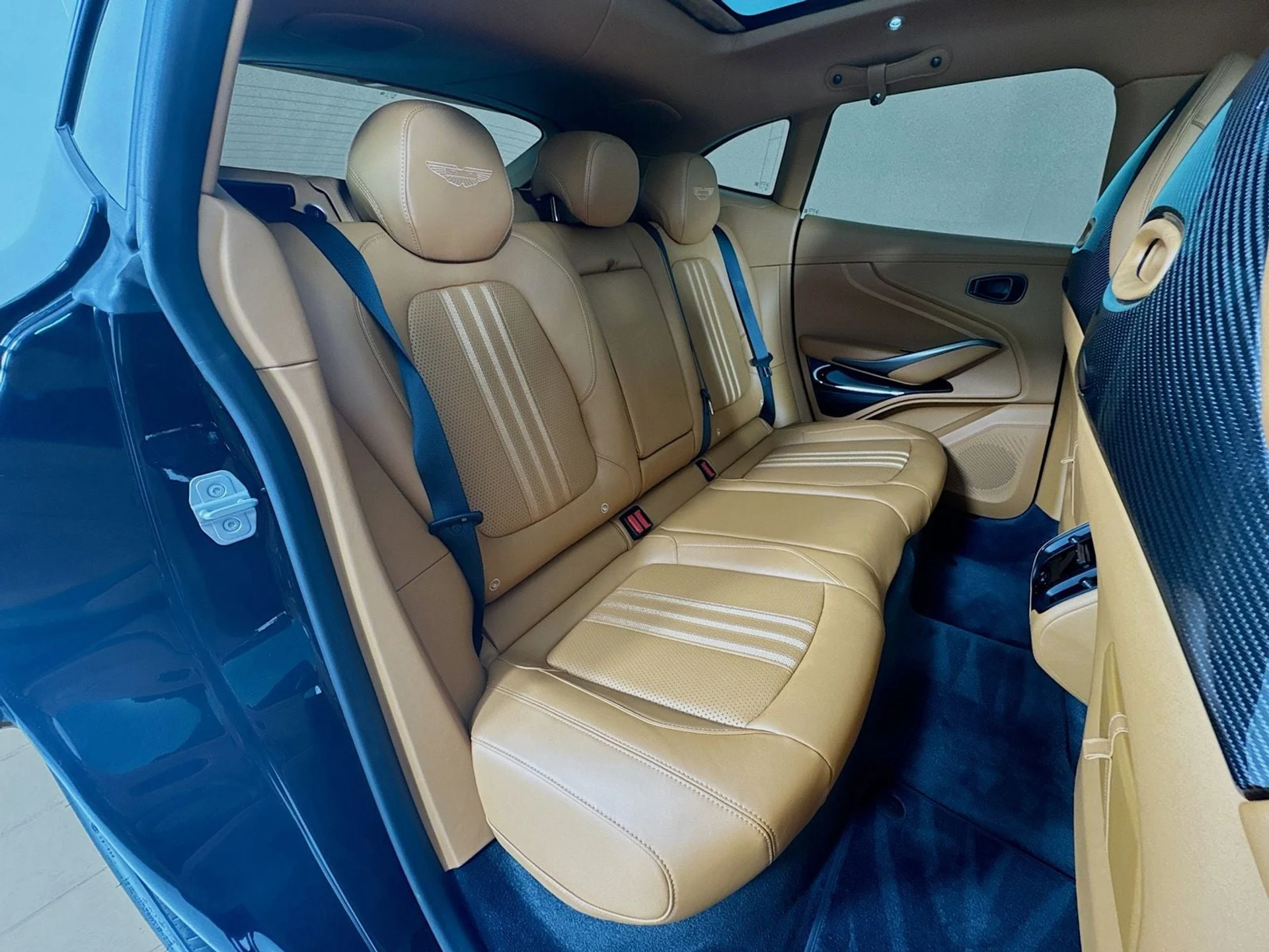 mph024_3469810588_2147af56f1255bb2d29fbc54742e559dx_d0f7d7bd62