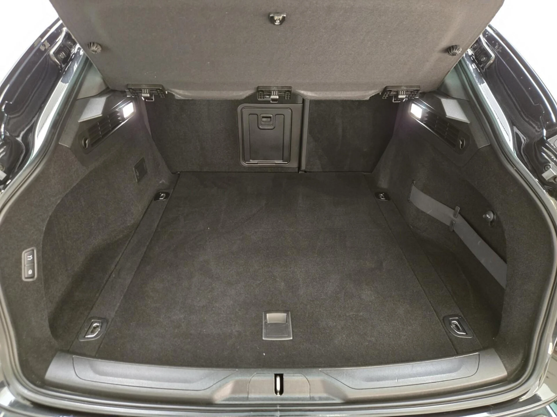 mph024_3470862118_Used_2024_Maserati_Levante_GT_1777354948_d09d98cbc0