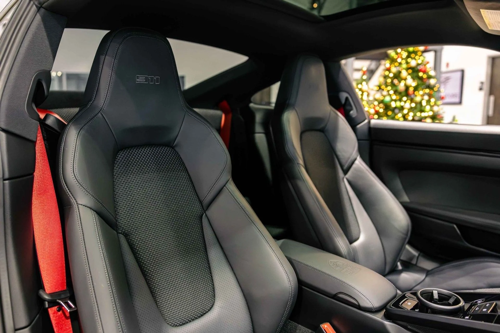 mph024_3473646747_mw_3a9f98b987