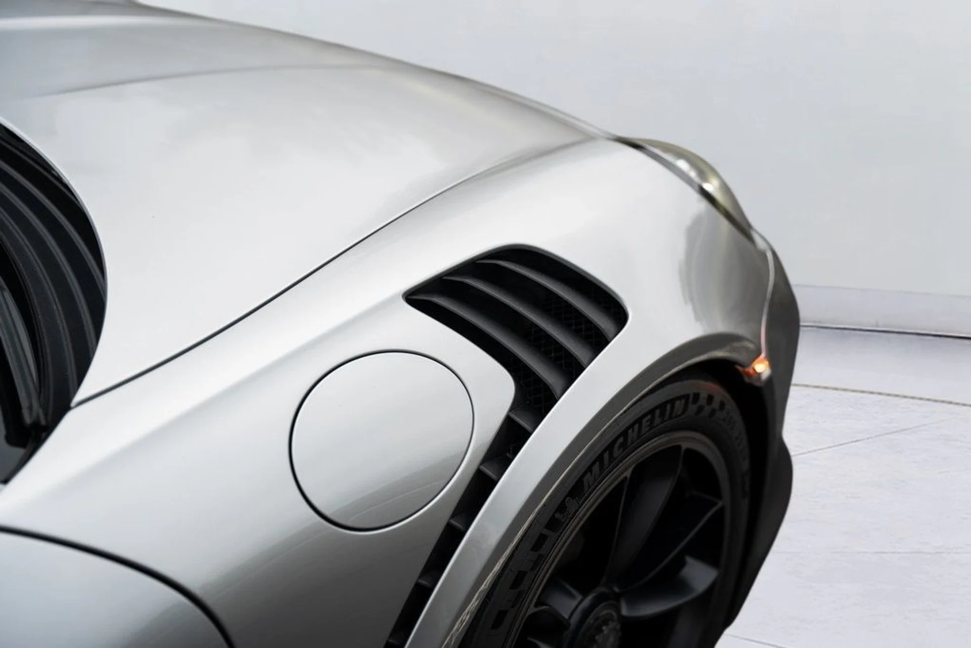 mph024_3475171194_image_26_f71b35cf77