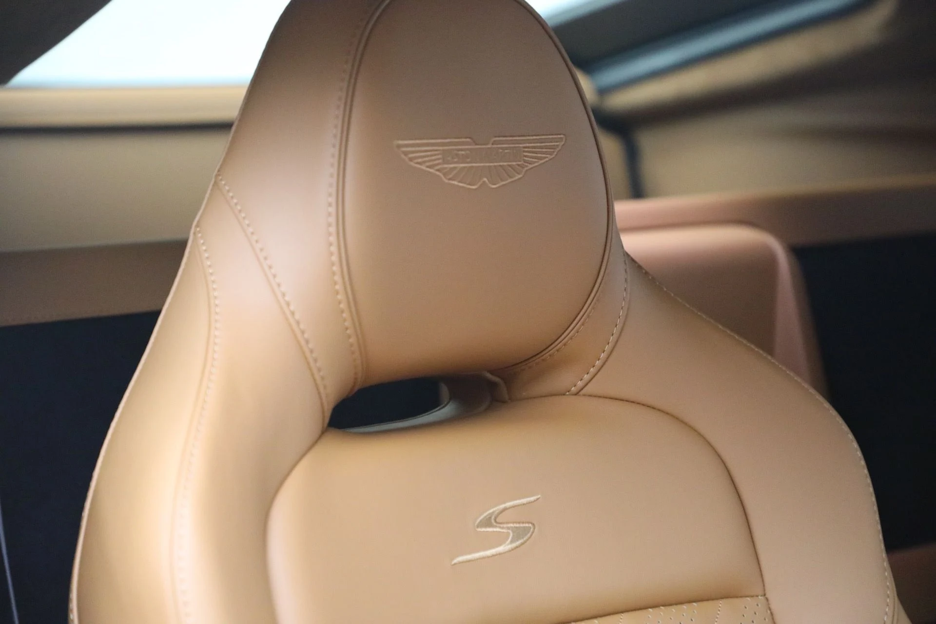 mph024_3484289085_New_2026_Aston_Martin_Vantage_S_1770654780_da24c5c8a5