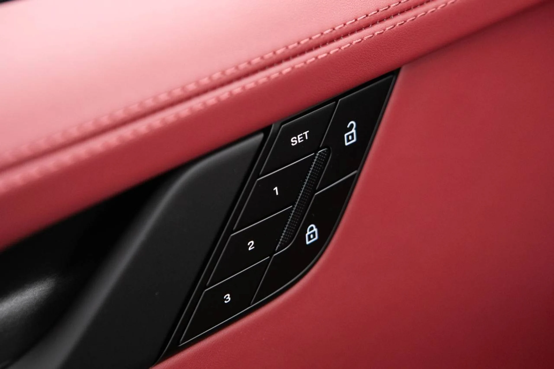 mph024_3484673781_2d3b13899b3dfda5d8fd34eca6c222e6x_56523ff9b9