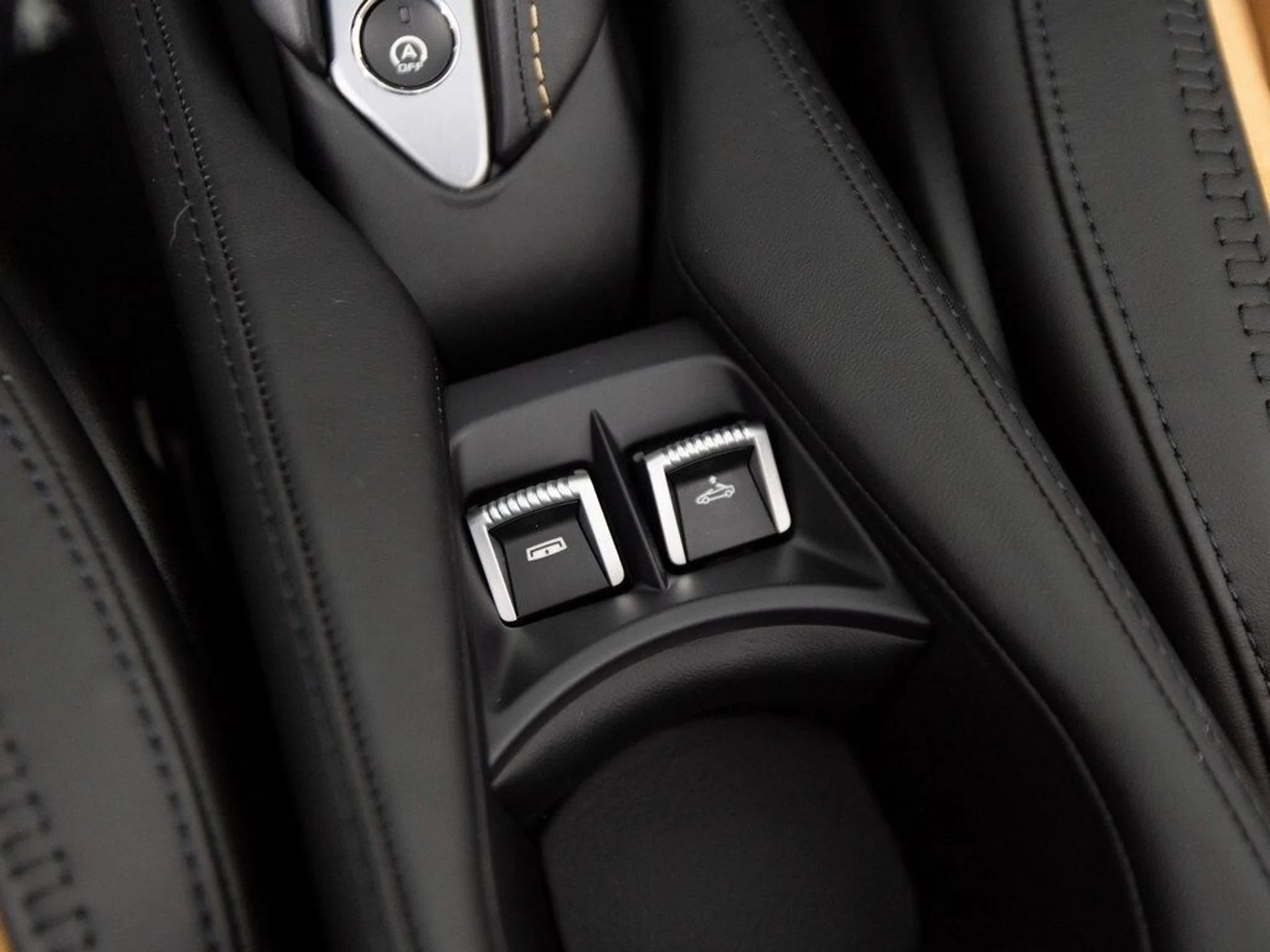 mph024_3486267794_65c80e2958c9ec95d5eb5b44740aa4dax_2700063425