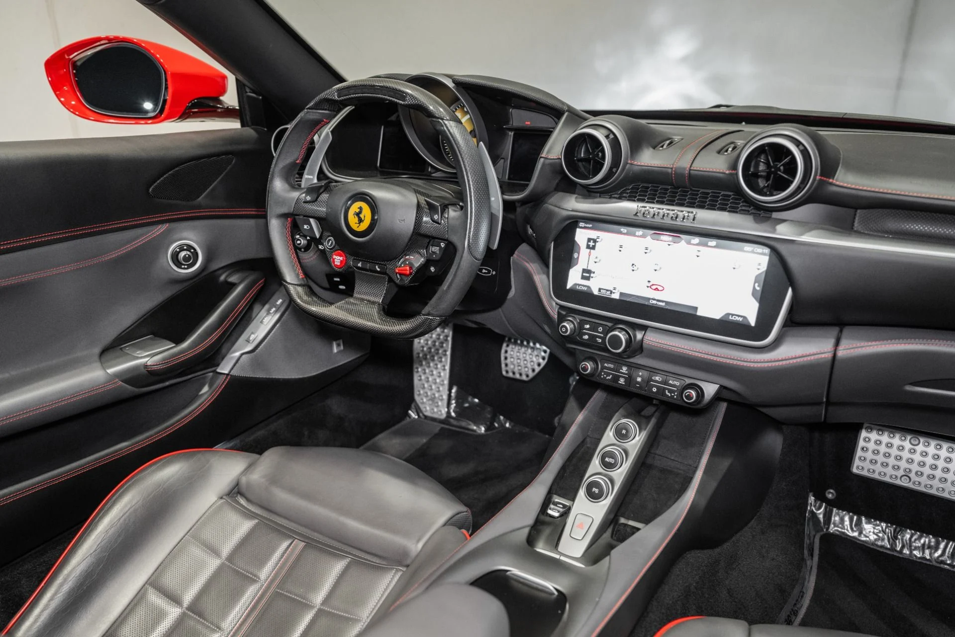 mph024_34924787_Used_2019_Ferrari_Portofino_1780718714_41d9e9d3d9