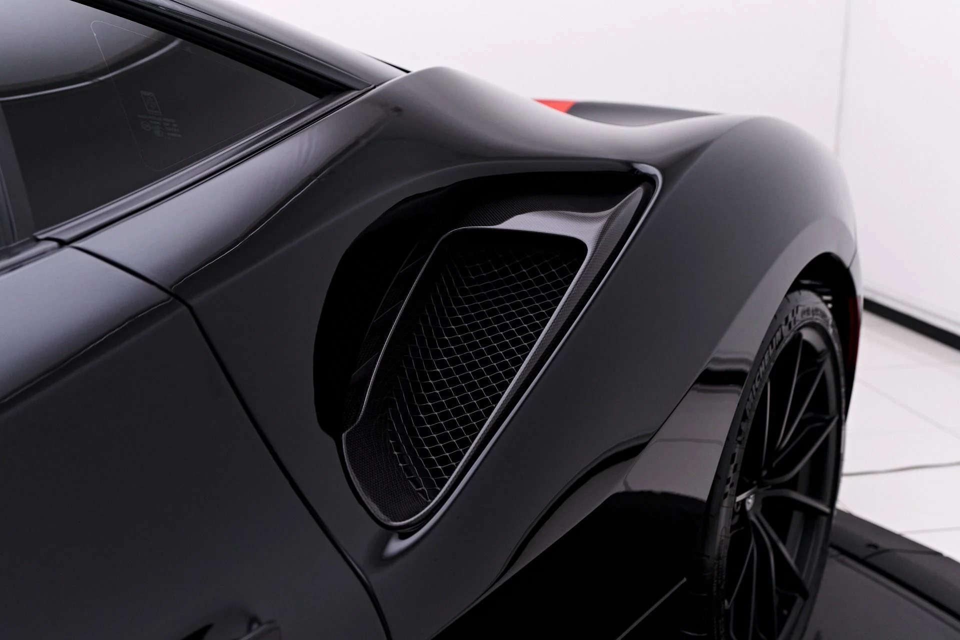 mph024_3494567046_Used_2020_Ferrari_488_Pista_Base_1749062519_3ed5b648bc