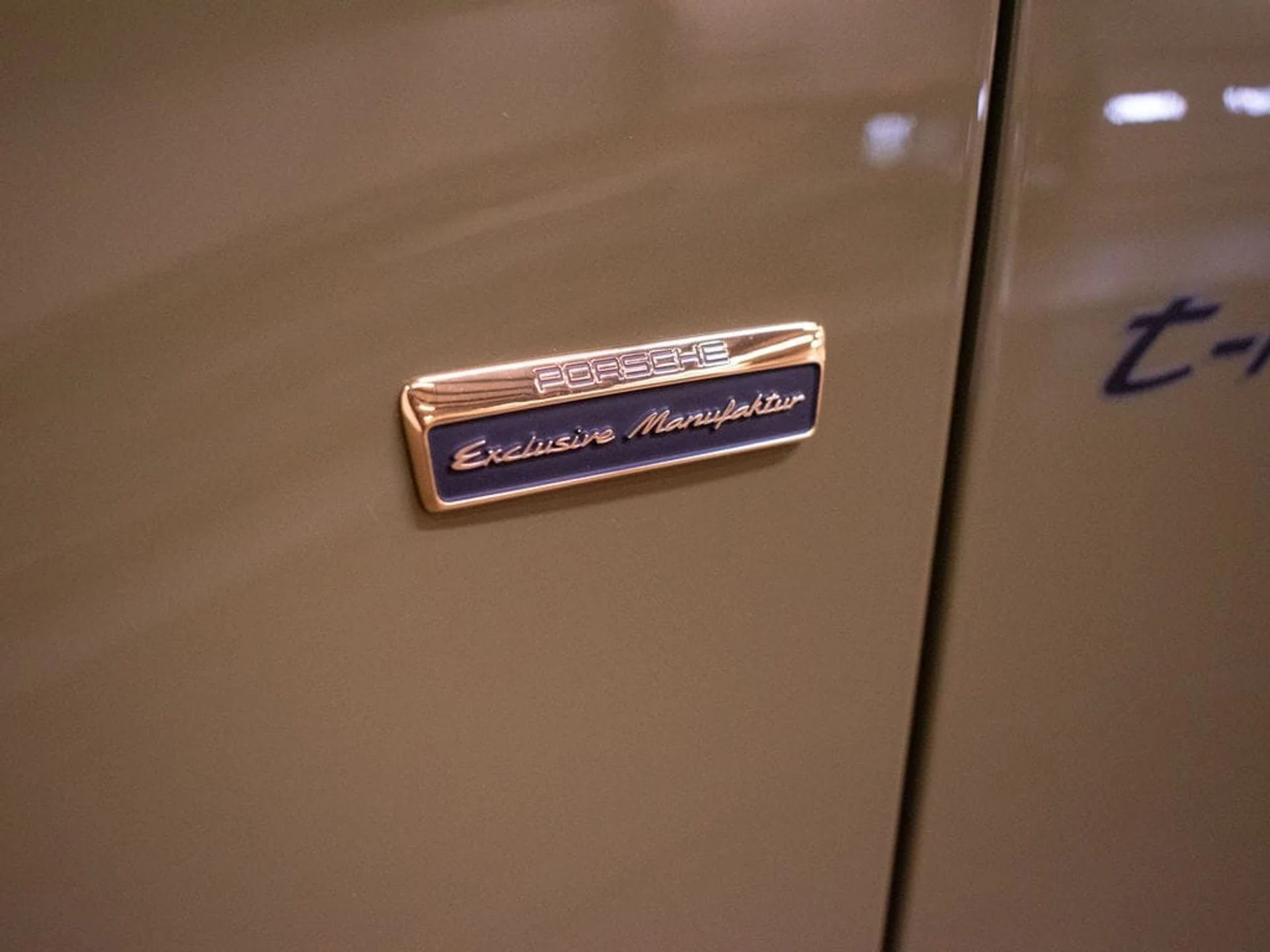 mph024_3507914013_9a2f0f880f9105c6a840a57ebbceae03x_c2da49fb56