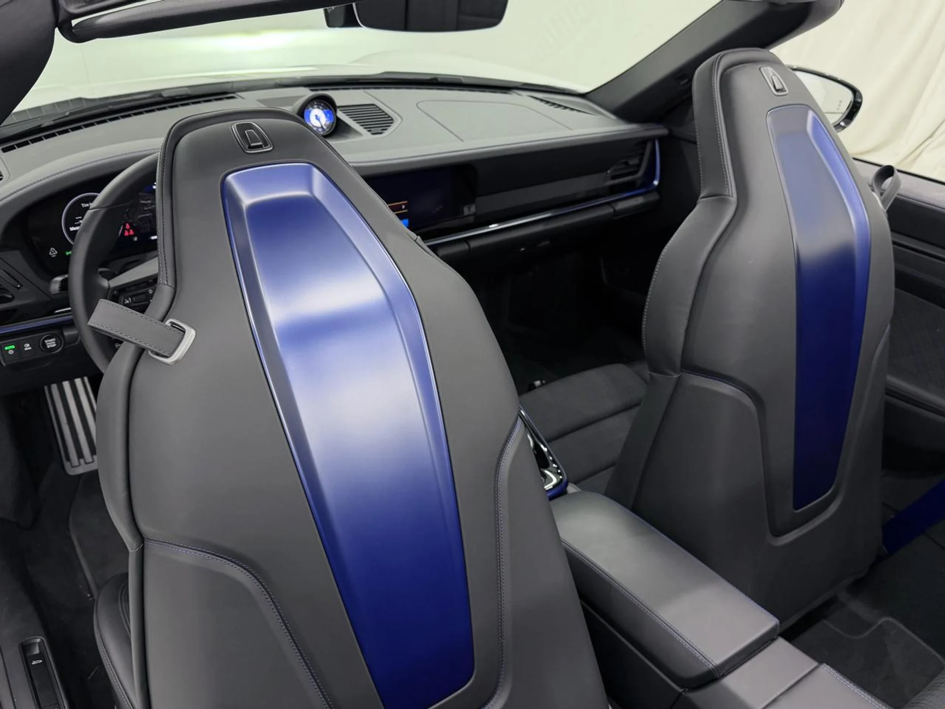 mph024_3508146115_55551bda499e144307ab1762405ff975_92b0df76a9