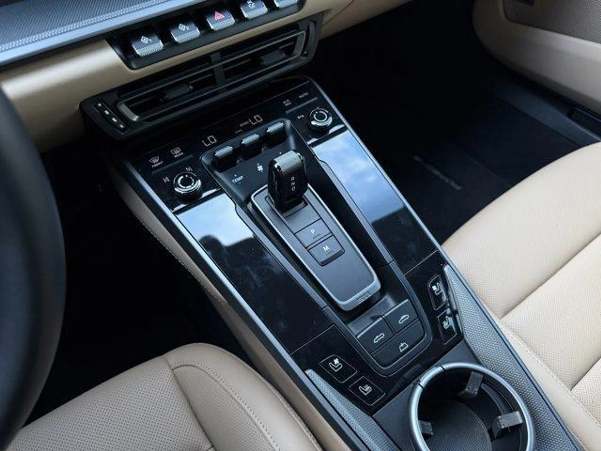 mph024_351252385_xy_Yfmn_A_Sy1i_Bthkc_Tf9_Jd0bq_V_E_403ab9fc47