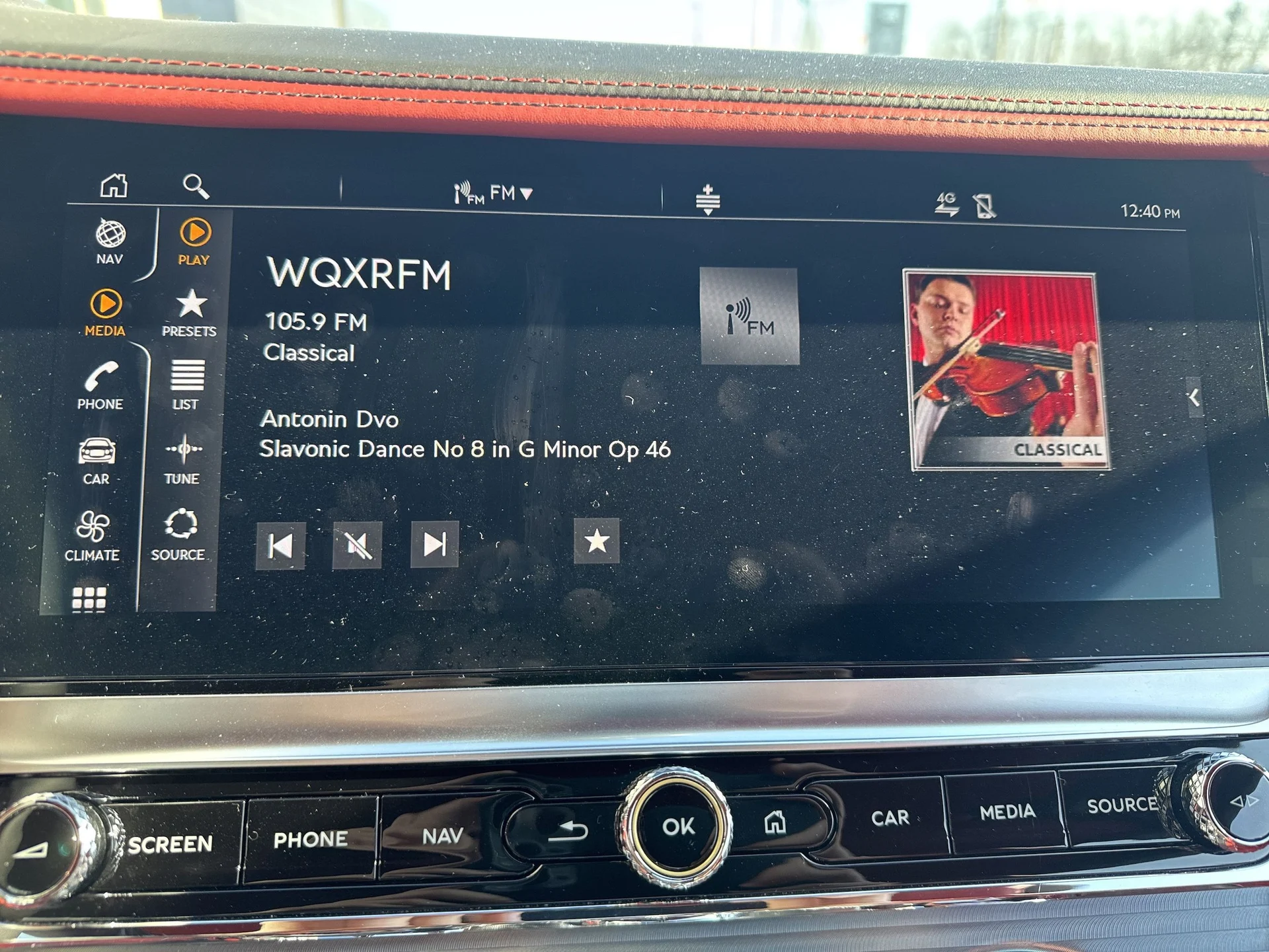 mph024_3513853094_deaba87b64f51ba10e7e10372e40df43x_176776a636